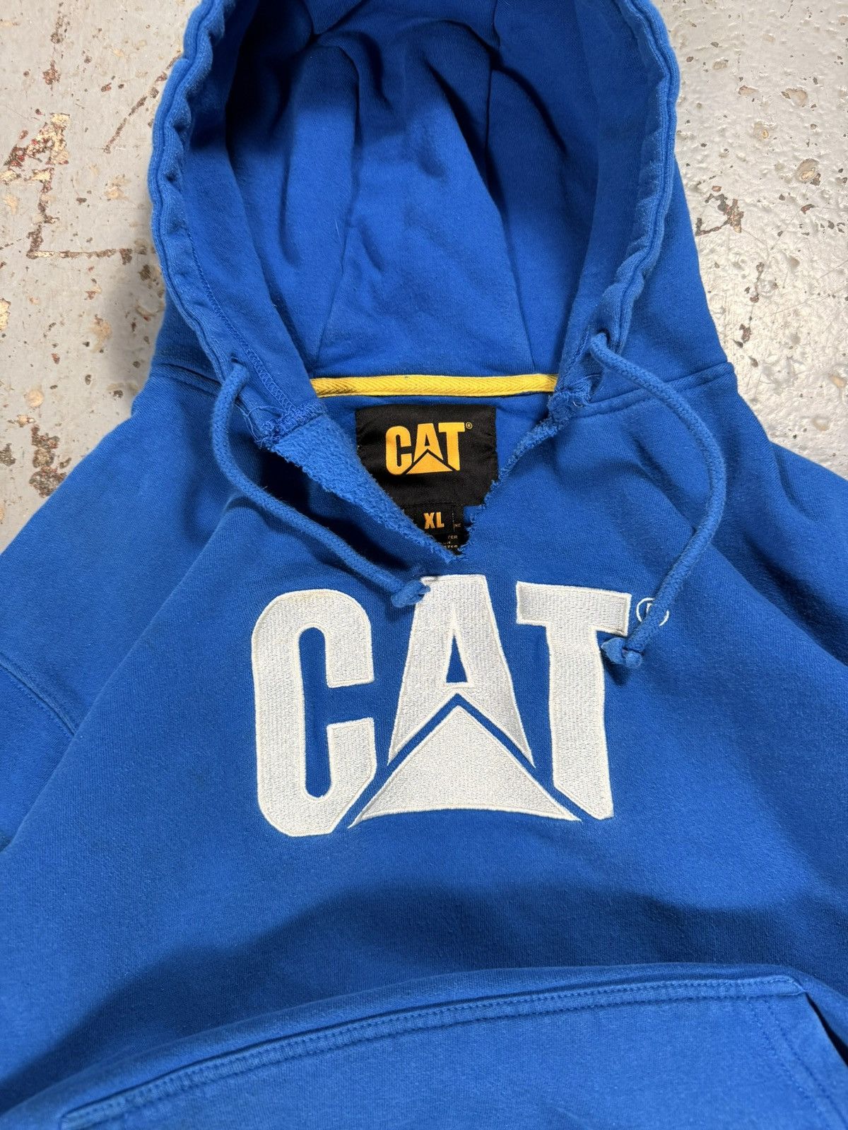 Caterpillar Thrashed Cat Construction Hoodie Centre Rip Size US XL / EU 56 / 4 - 3 Thumbnail