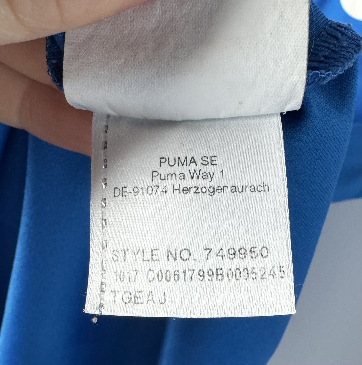 Puma Glasgow Rangers 2017 2018 Home Shirt Soccer Jersey Puma Size US XXL / EU 58 / 5 - 12 Thumbnail