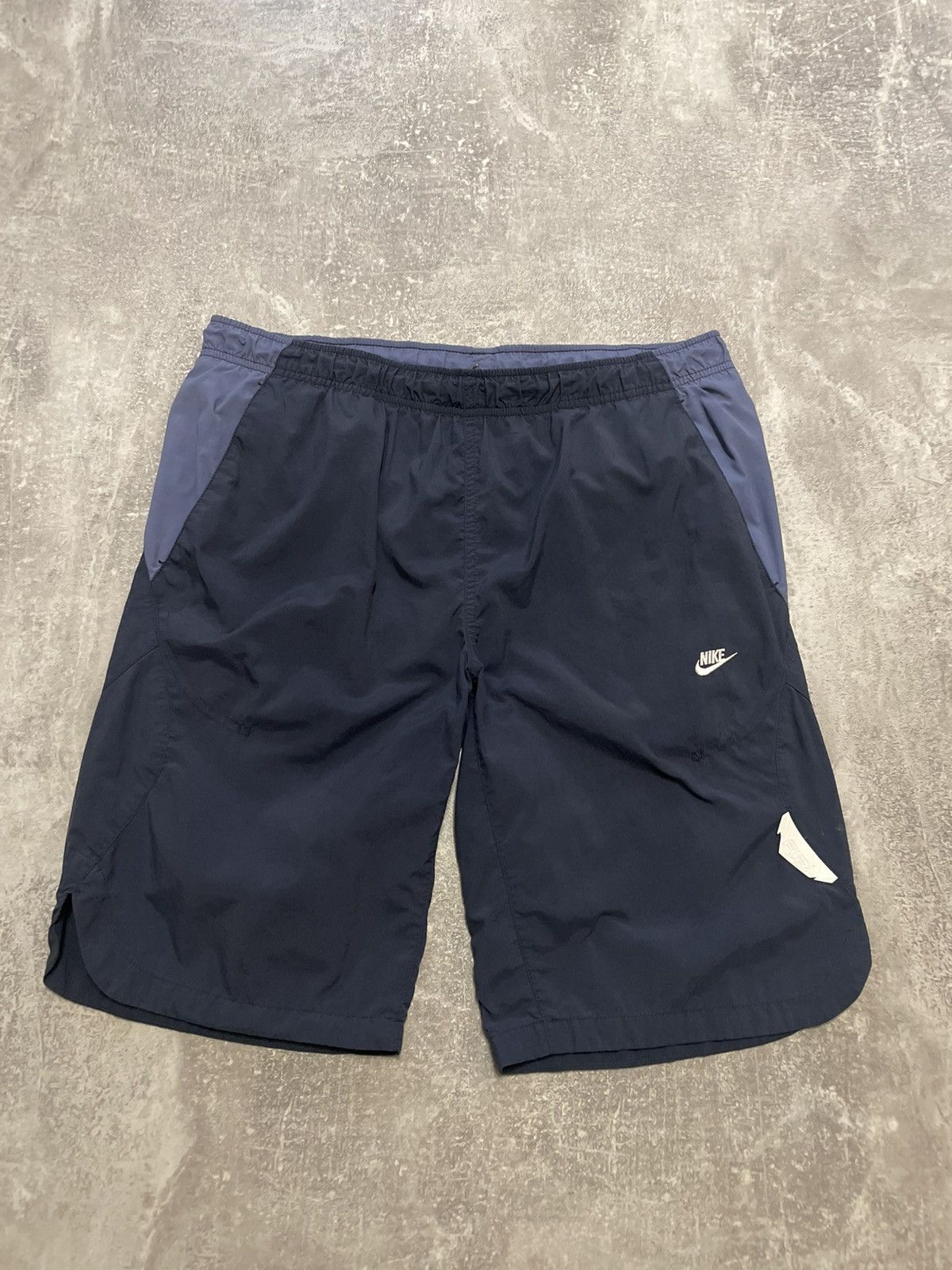 Nike × Vintage Vintage Nike Air Nylon Shorts Y2K Size US 30 / EU 46 - 1 Thumbnail