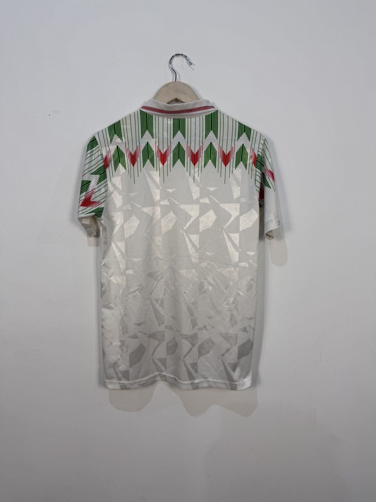 Umbro Umbro Wales 1990/1992 Vintage Away Soccer Jersey Size US S / EU 44-46 / 1 - 8 Thumbnail
