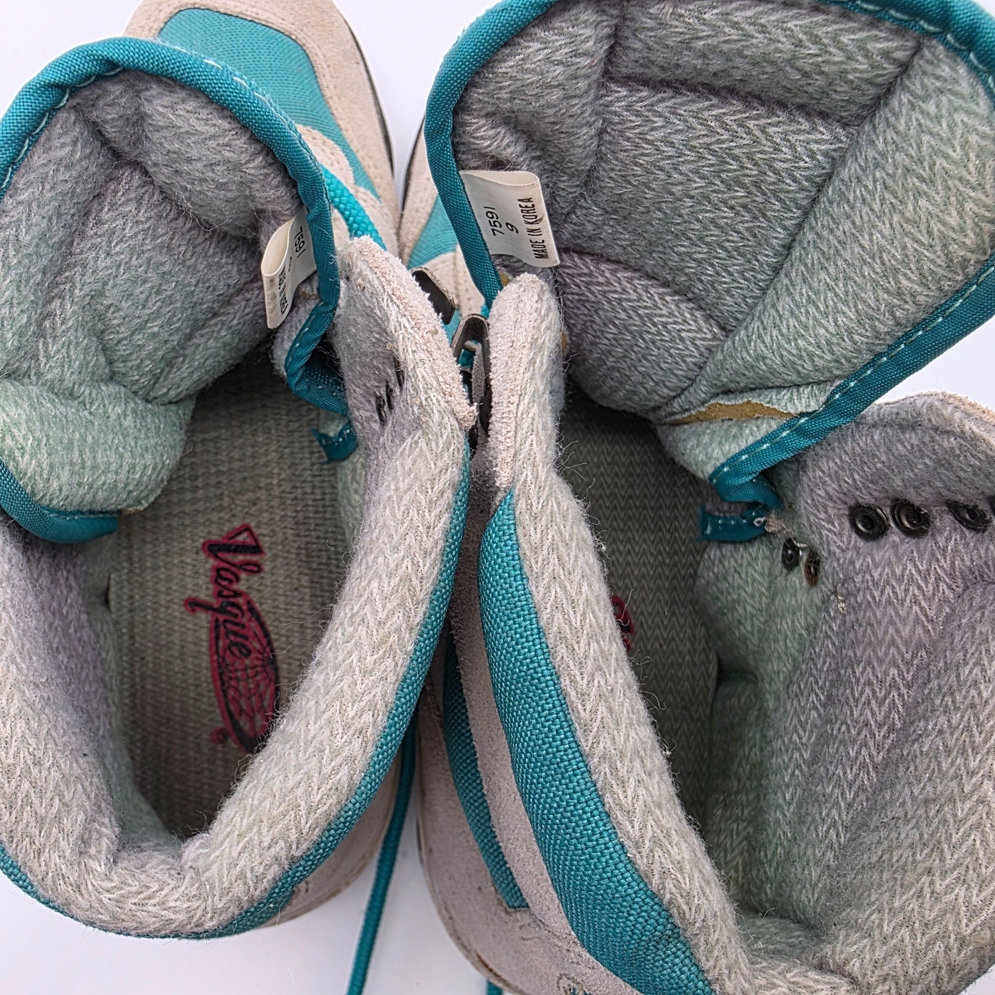 Vasque Vintage Vasque Womens Size 9 Hiking Boots Nubuck Brown Teal Size US 9 / IT 39 - 6 Thumbnail