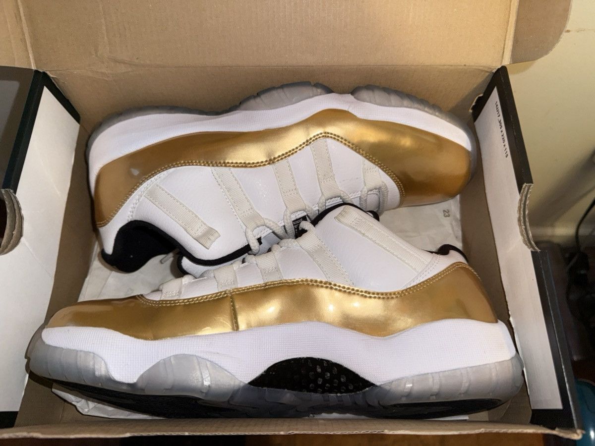 Jordan Brand Air Jordan Retro 11 Low “Closing Ceremony” EXC w/OG Box sz 9 Size US 9 / EU 42 - 6 Thumbnail