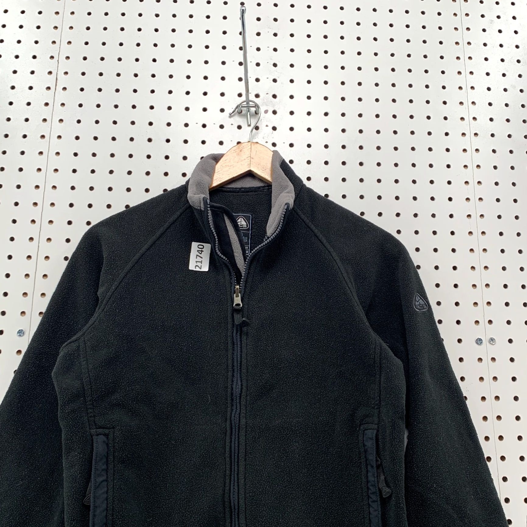 Nike ACG Nike ACG Jacket Black Womens Small 4/6 Full Zip Therma Layer Thermal Liner Mid-Length Adult Women Shirt Size S / US 4 / IT 40 - 7 Thumbnail