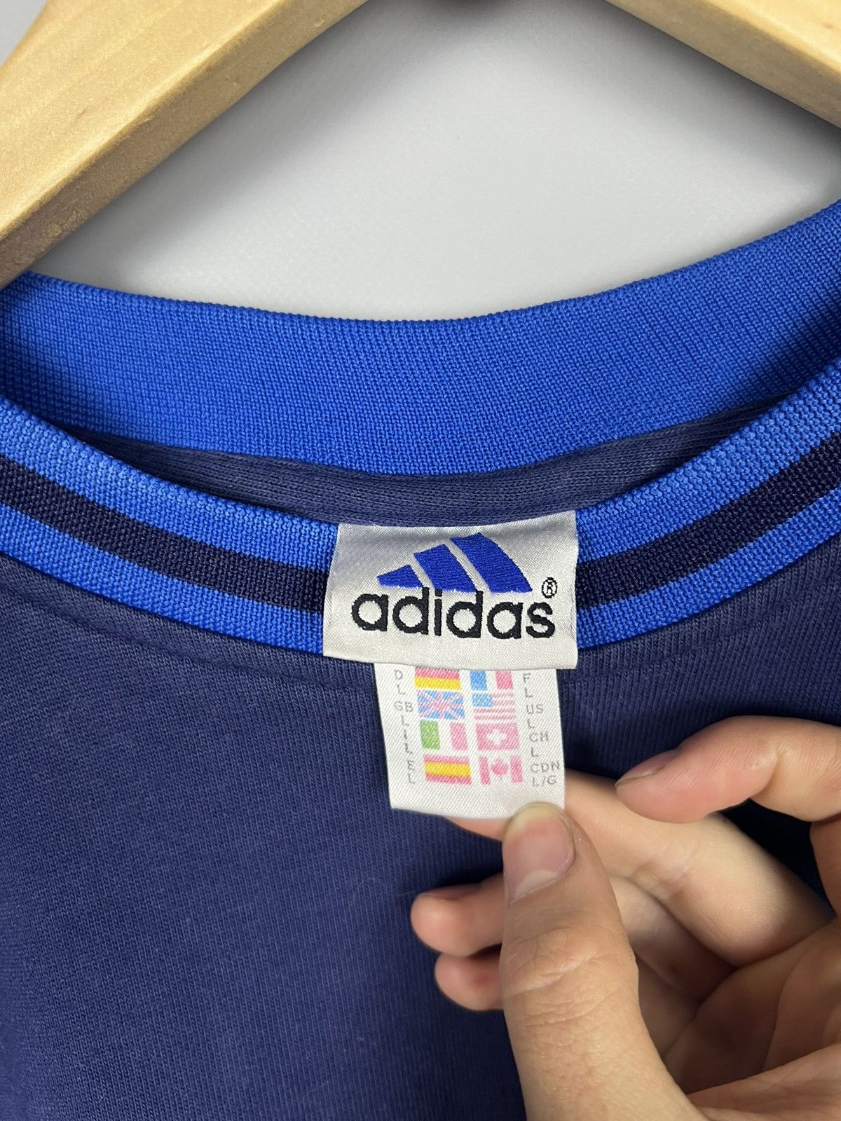 Adidas × Vintage Vintage Adidas basketball Training sweatshirt Jersey Rare 90 Size US L / EU 52-54 / 3 - 4 Thumbnail