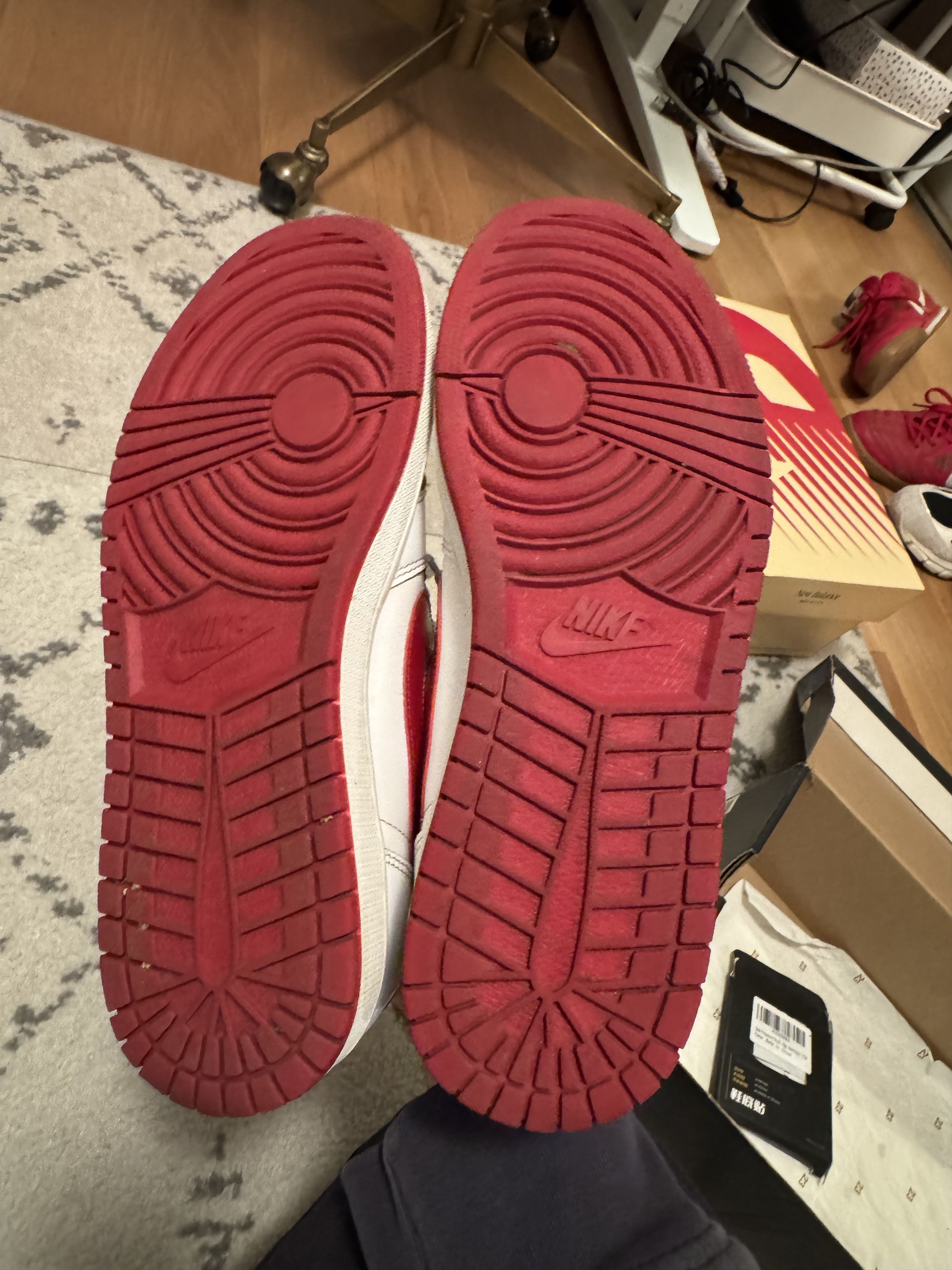 Jordan Brand AIR JORDAN 1 RETRO LOW OG Size US 10 / EU 43 - 6 Thumbnail