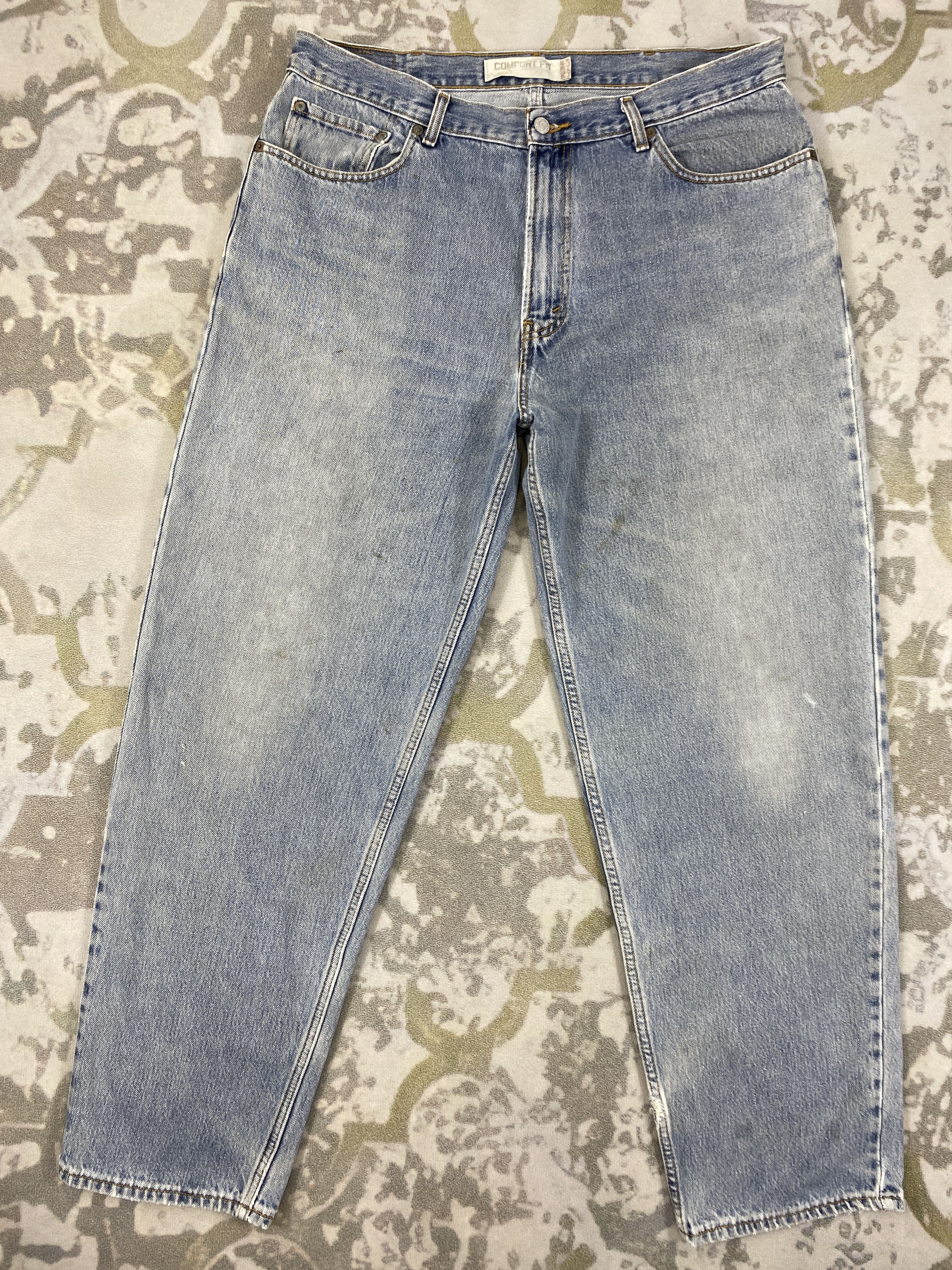 Light Wash Vintage Levi's 560 Comfort Fit Denim -JN747
