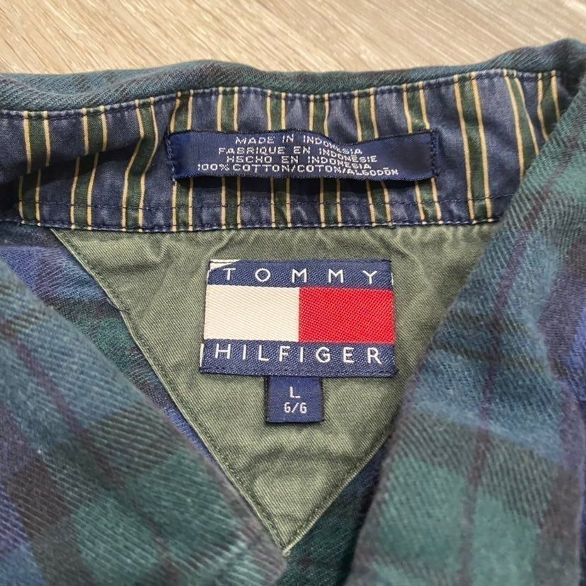 Tommy Hilfiger Vintage Tommy Hilfiger Plaid Shirt Men L Bin I-24 Size US L / EU 52-54 / 3 - 3 Thumbnail