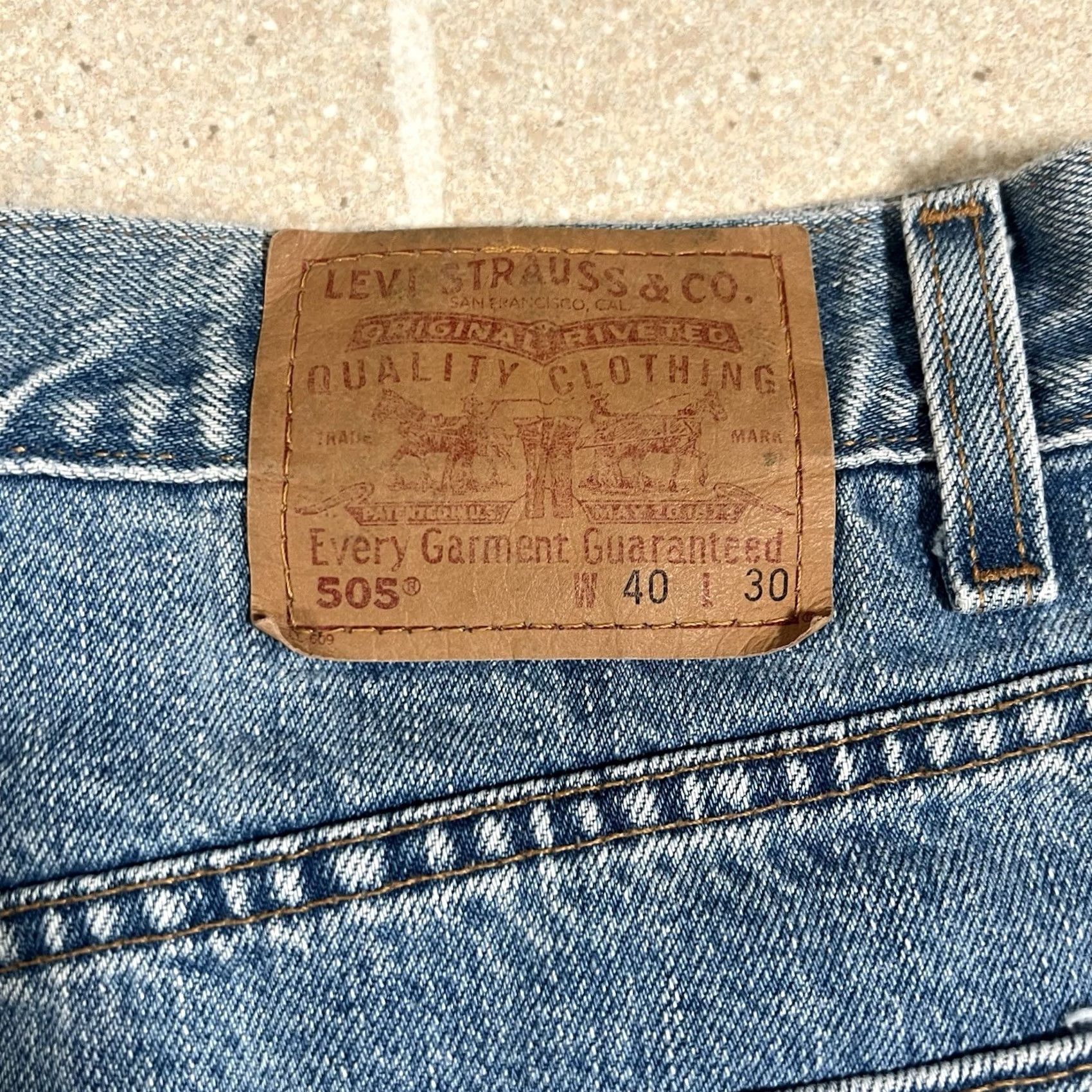 Levi's Vintage Levi'S 505 Jeans - Y2K Style Regular Fit Straight Leg Denim - Light Wash 38 x 31 Size US 38 / EU 54 - 3 Thumbnail