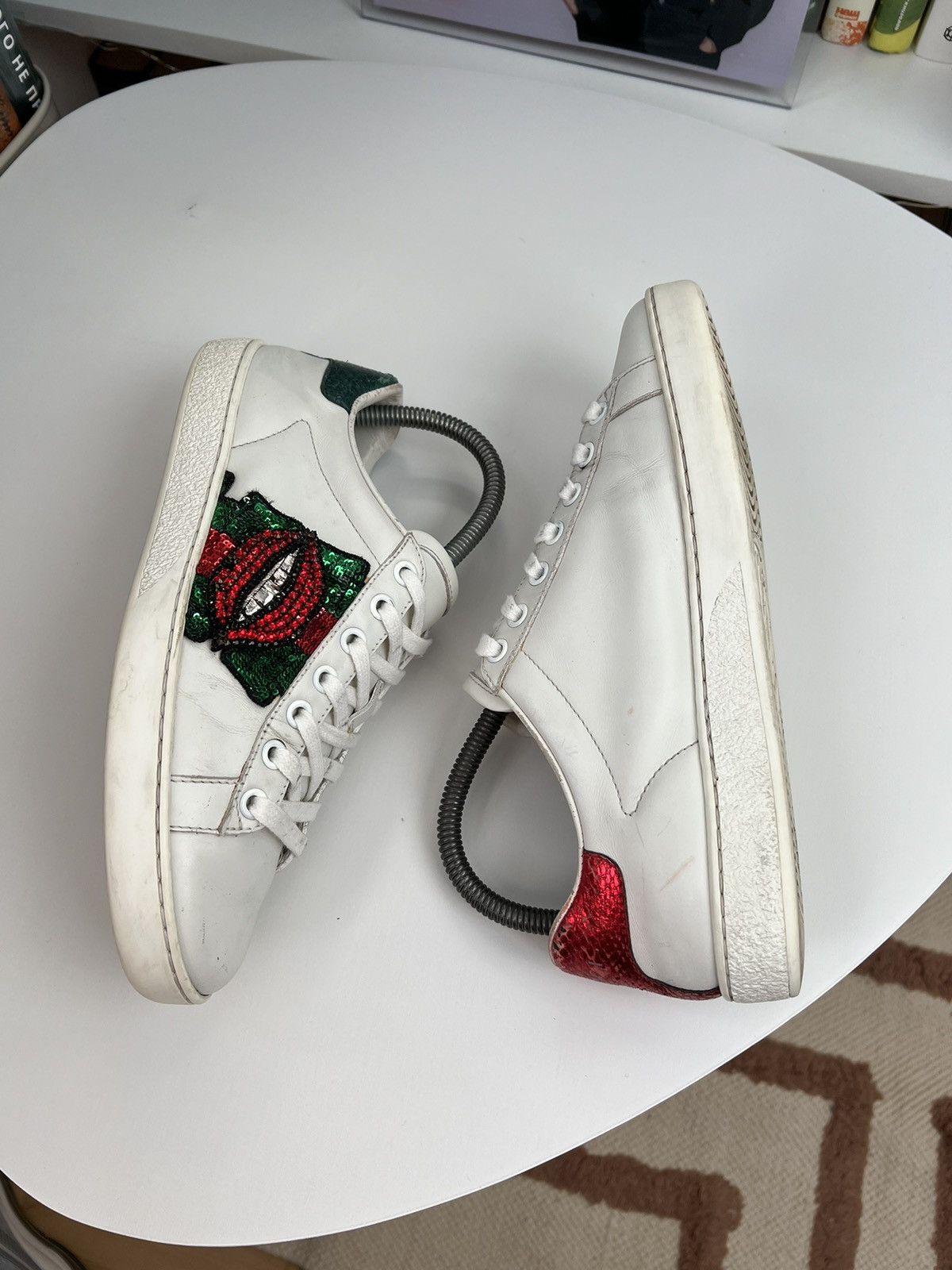 Gucci Gucci low top lips leather sneakers luxury Size US 5.5 / IT 35.5 - 5 Thumbnail