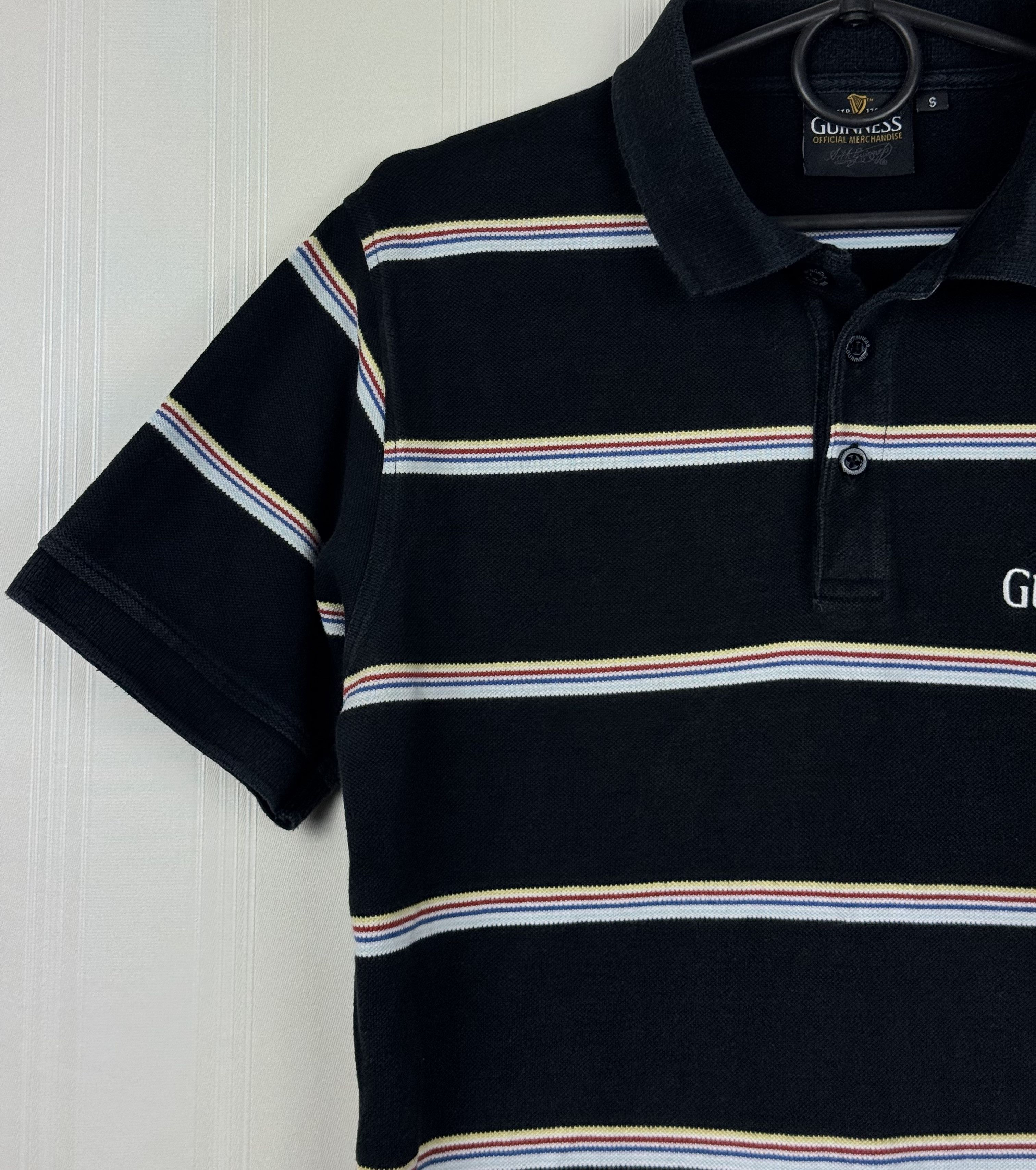 Vintage VINTAGE Guinness Logo Polo Shirt Size S Black Striped Size US S / EU 44-46 / 1 - 3 Thumbnail