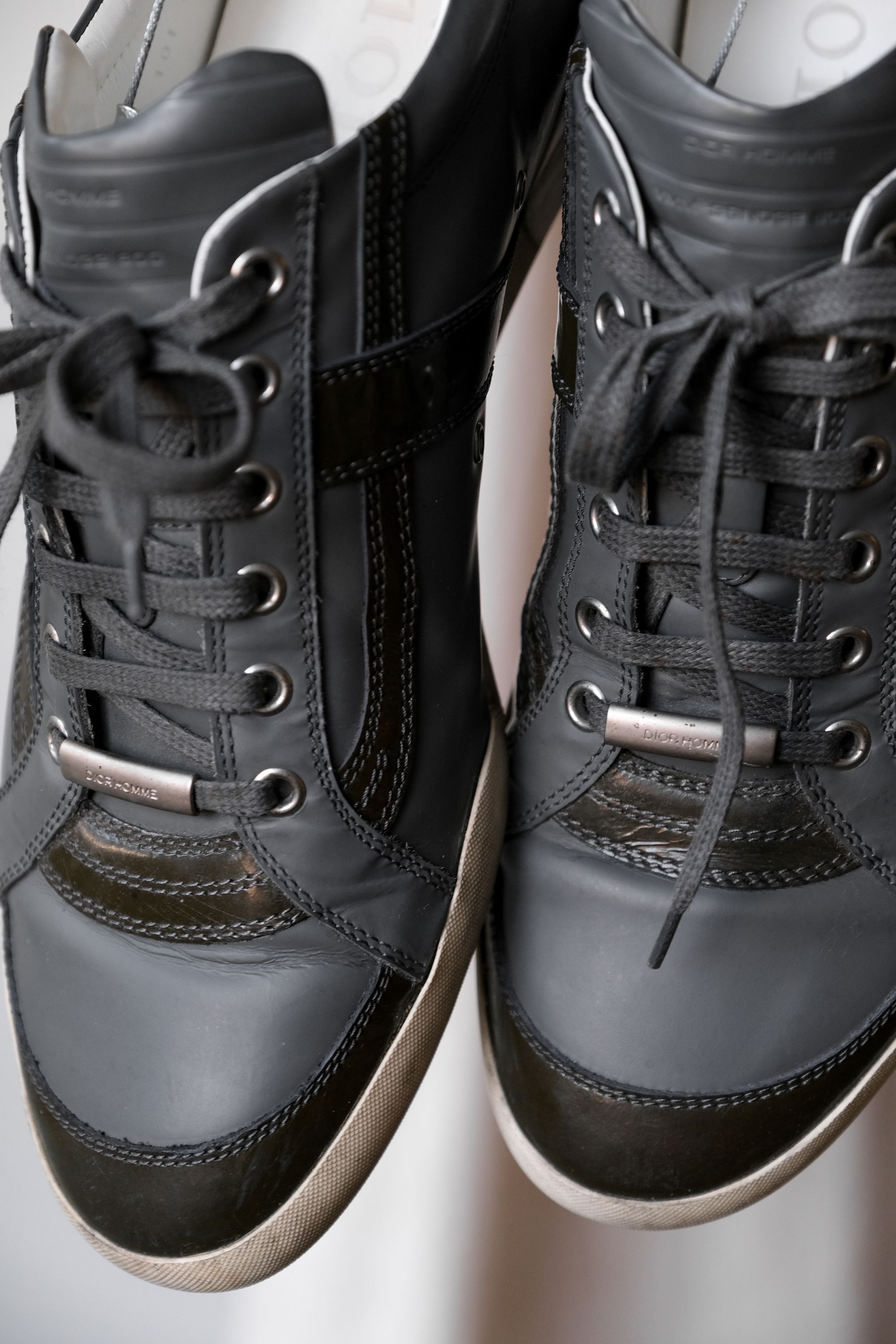 Dior DIOR HOMME Silver / Grey Leather Sneakers Size US 9 / EU 42 - 2 Thumbnail