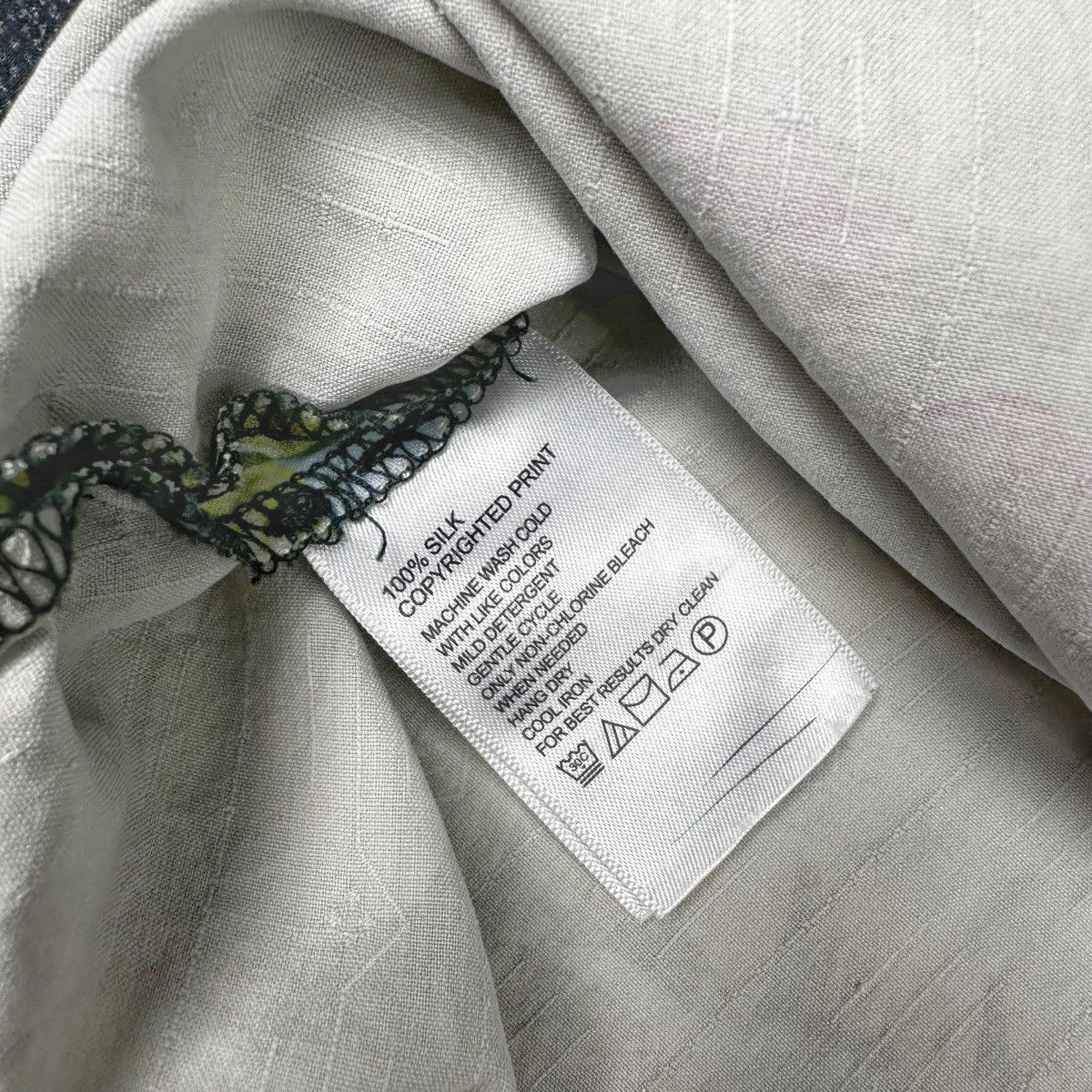 Tommy Bahama Tommy Bahama Mens Silk Button Down Gradient Hawaiian Shirt Size US XL / EU 56 / 4 - 7 Thumbnail