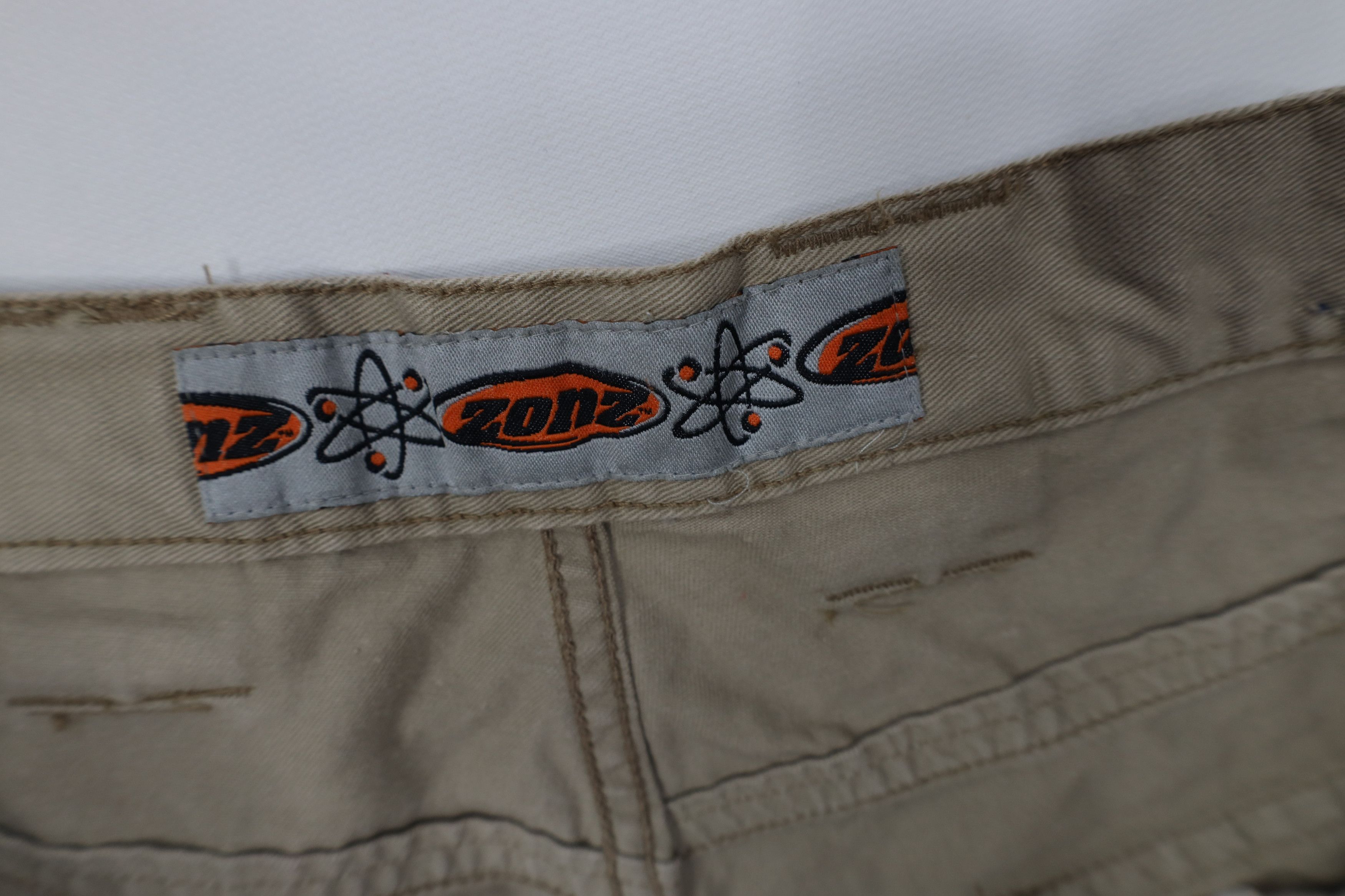 Vintage Vintage 90s Y2K Streetwear Big Pocket Wide Leg Cargo Pants Size US 36 / EU 52 - 8 Thumbnail