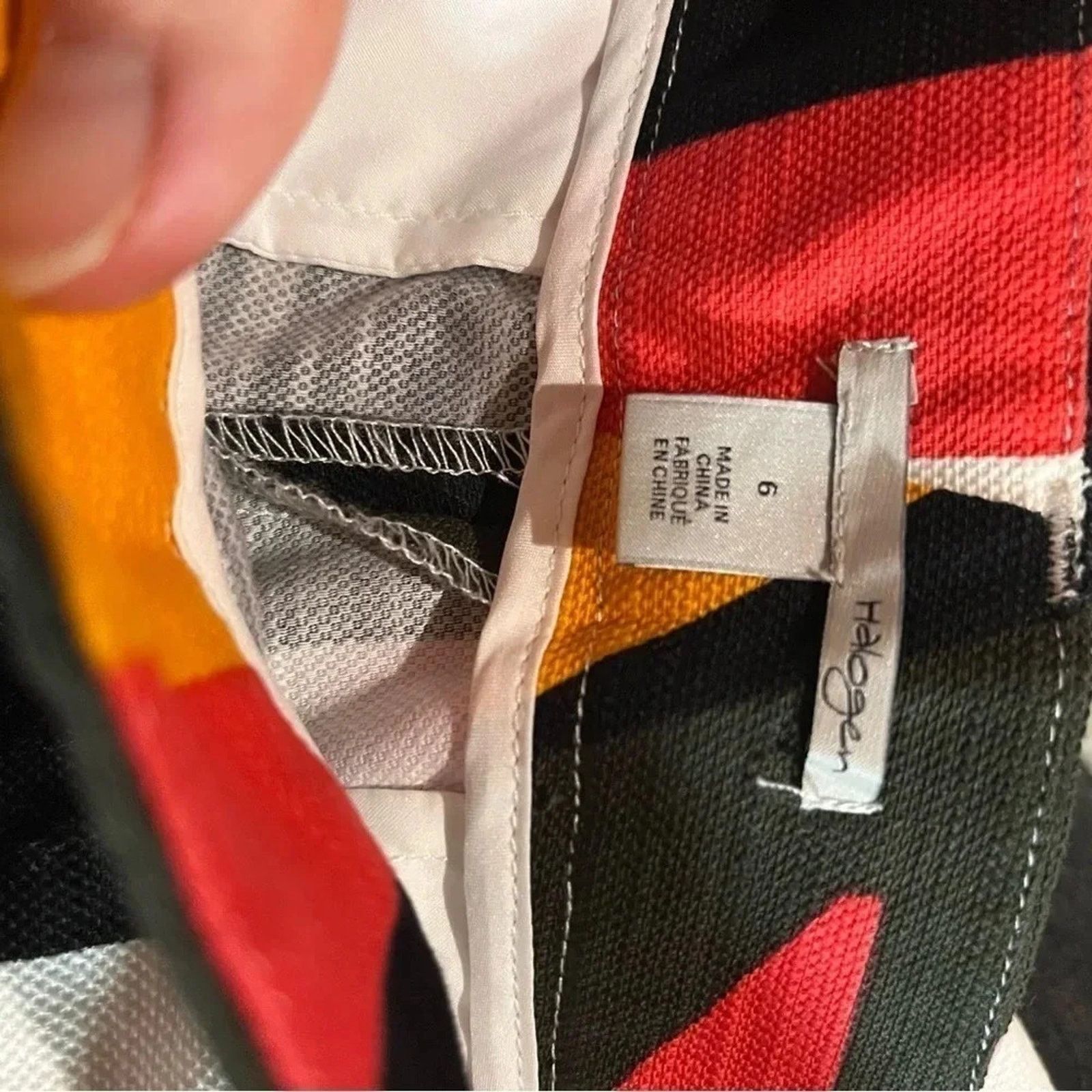 Other Halogen Shorts Size 6 Multicolor Abstract Art Flat Front Size 28" / US 6 / IT 42 - 4 Thumbnail