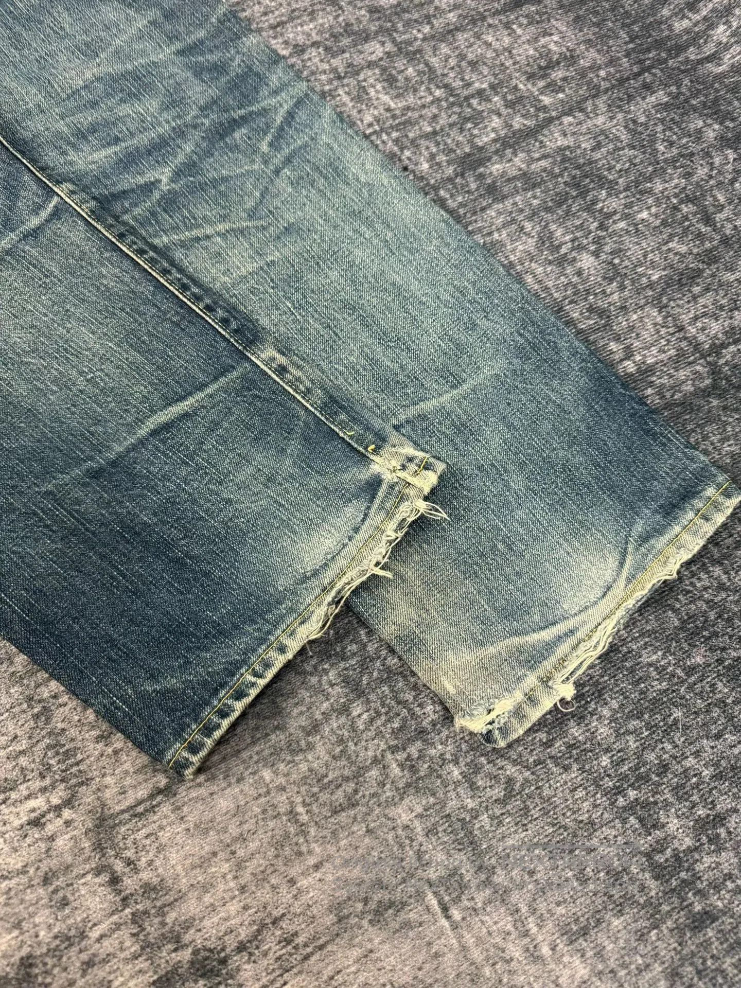 Vintage Vintage ABAHOUSE 00s Washed Blue Jeans. Size US 31 - 9 Thumbnail