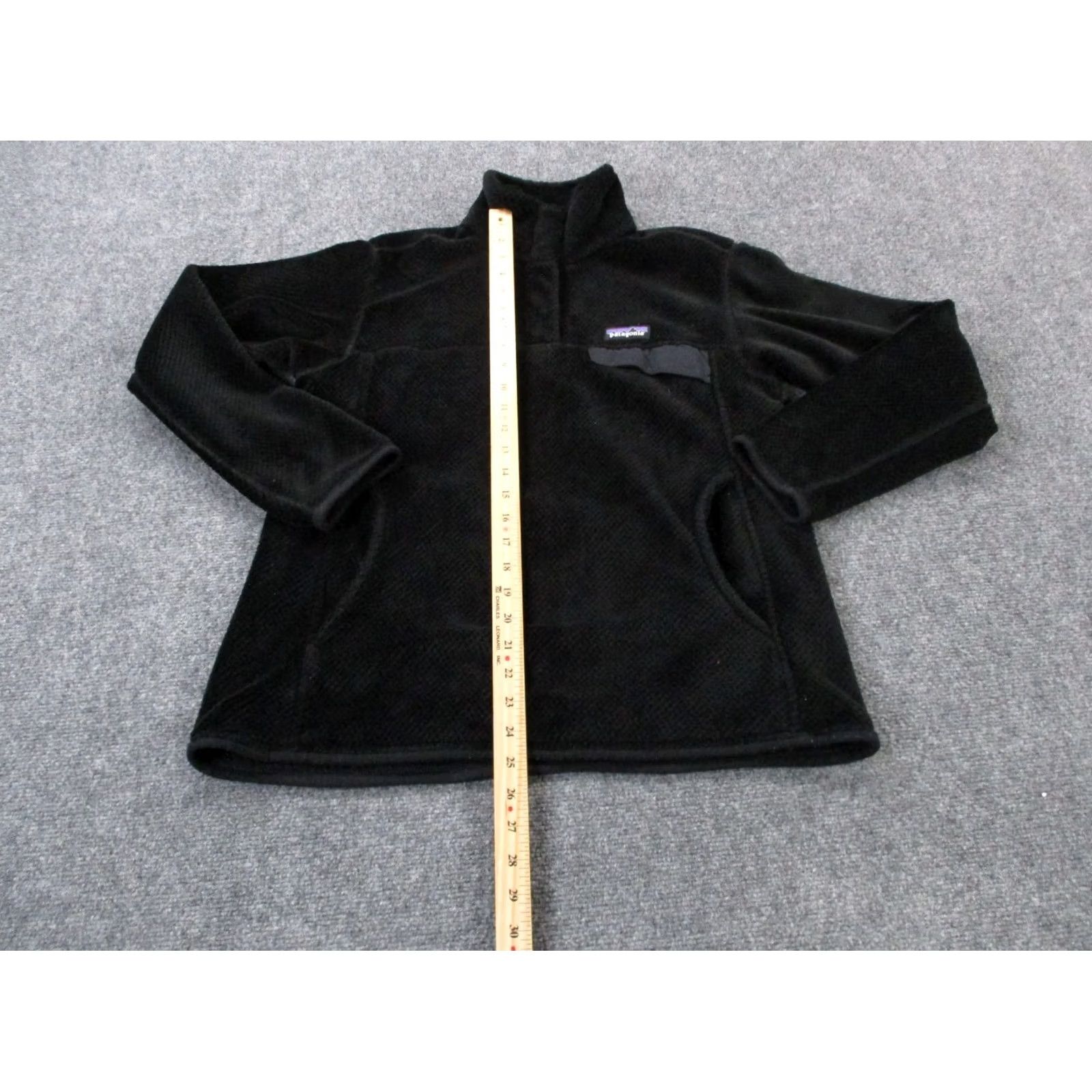 Patagonia Patagonia Jacket Womens L Black Snap T Fleece Basic Jacket Size L / US 10 / IT 46 - 3 Thumbnail