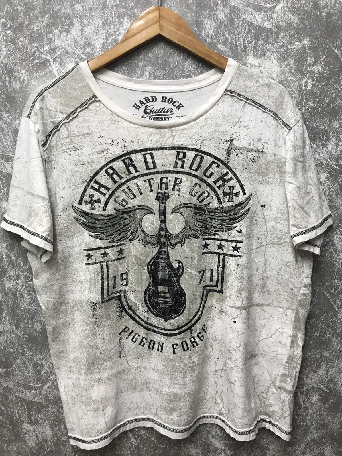 Affliction × Hard Rock Cafe × Southpole Affliction Hard Rock Guitar Wing Y2K Graphic Tee Size US L / EU 52-54 / 3 - 1 Thumbnail