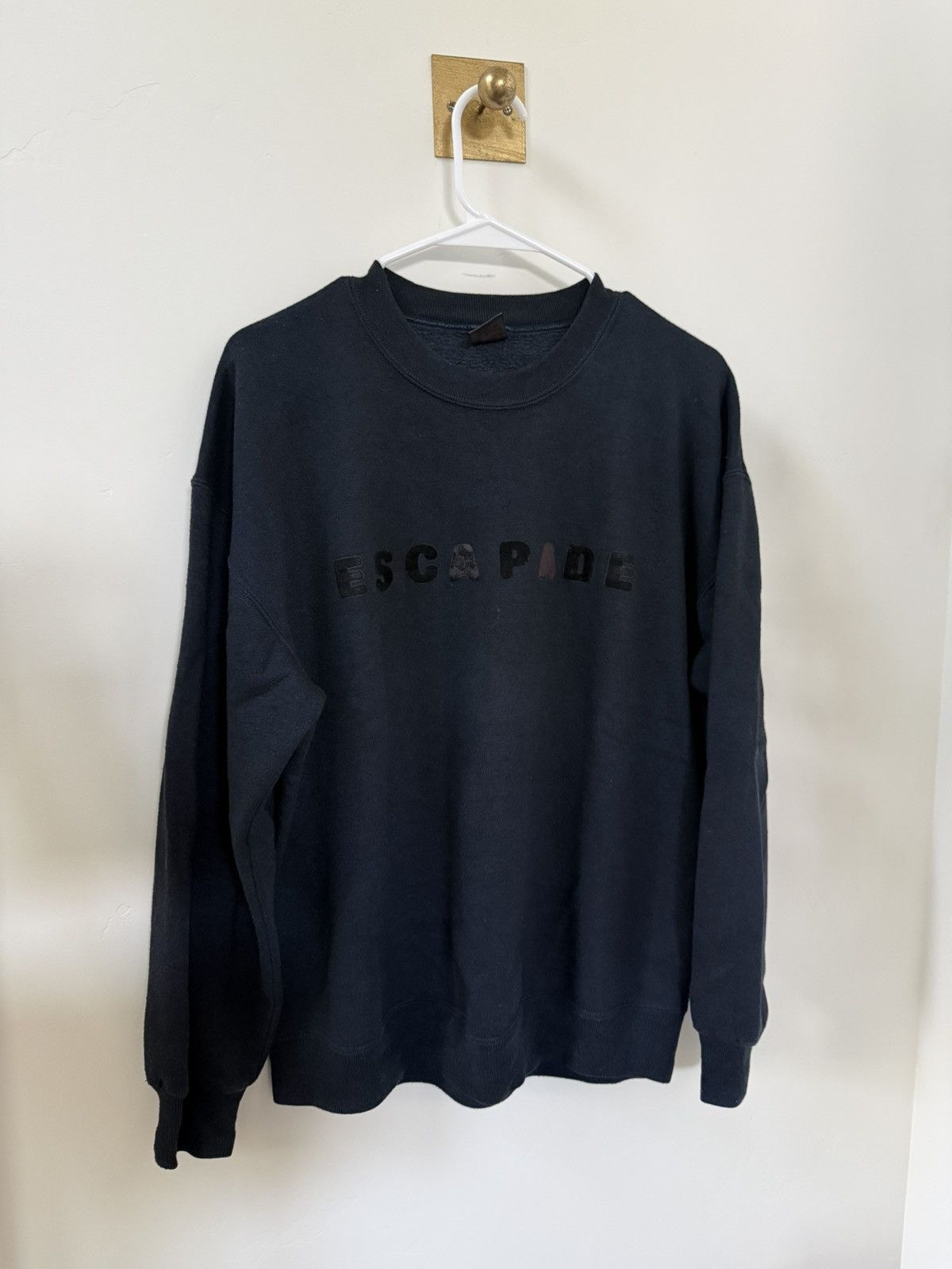 Vintage 90s Overdyed Escapade Sweatshirt Size US L / EU 52-54 / 3 - 1 Thumbnail