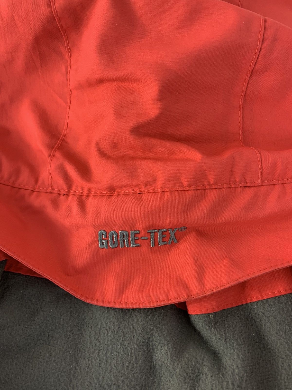 Goretex The North Face Gore-tex Summit Series Hooded Red Jacket Size US L / EU 52-54 / 3 - 4 Thumbnail
