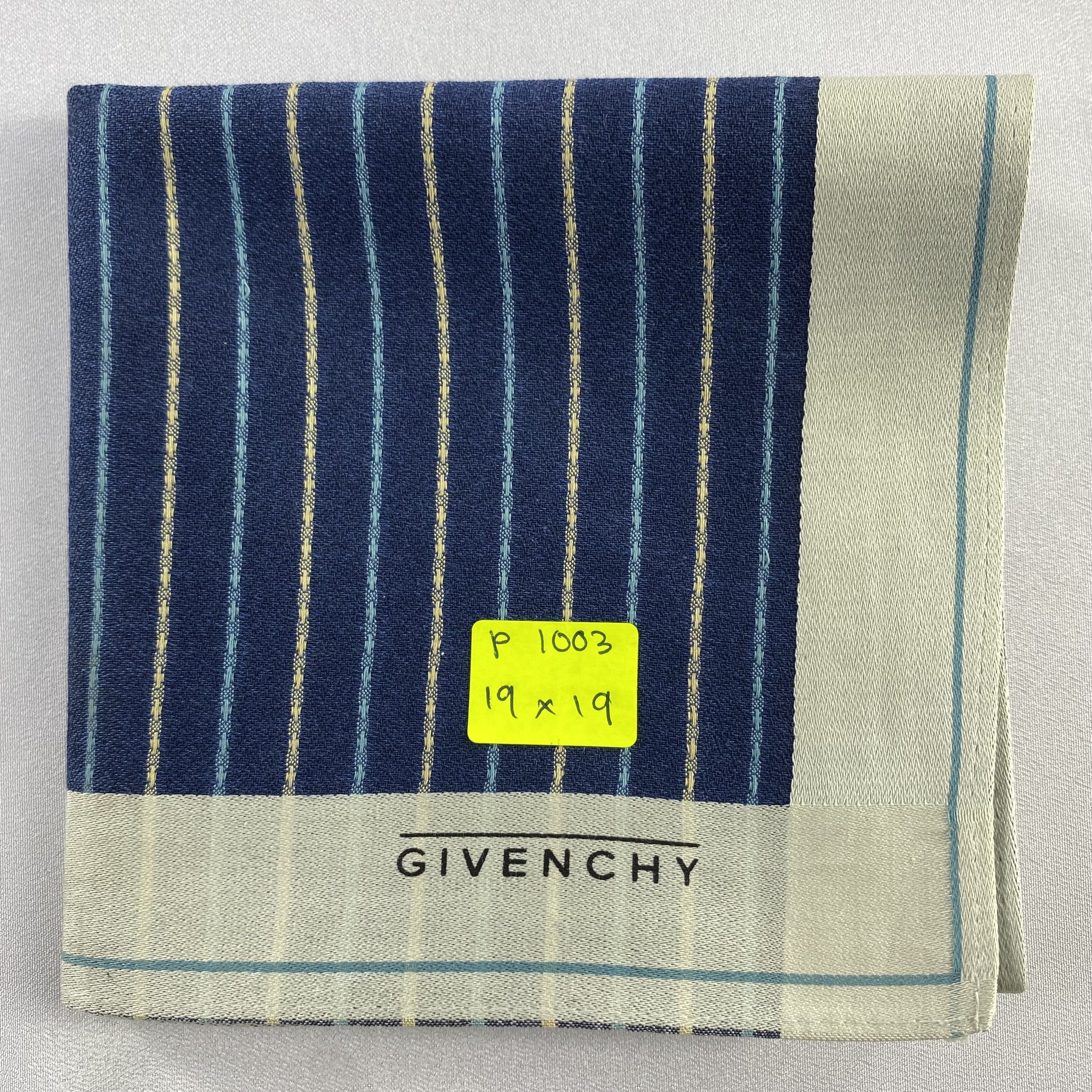 Vintage Givenchy Bandana/ Handkerchief / Neckerchief-P1003 Size ONE SIZE - 7 Thumbnail