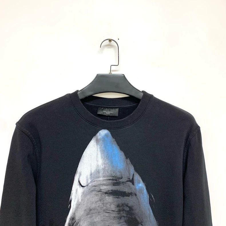 Givenchy Givenchy Classic Shark Hoodie S Size Black Cotton Shoulder Size US S / EU 44-46 / 1 - 3 Thumbnail