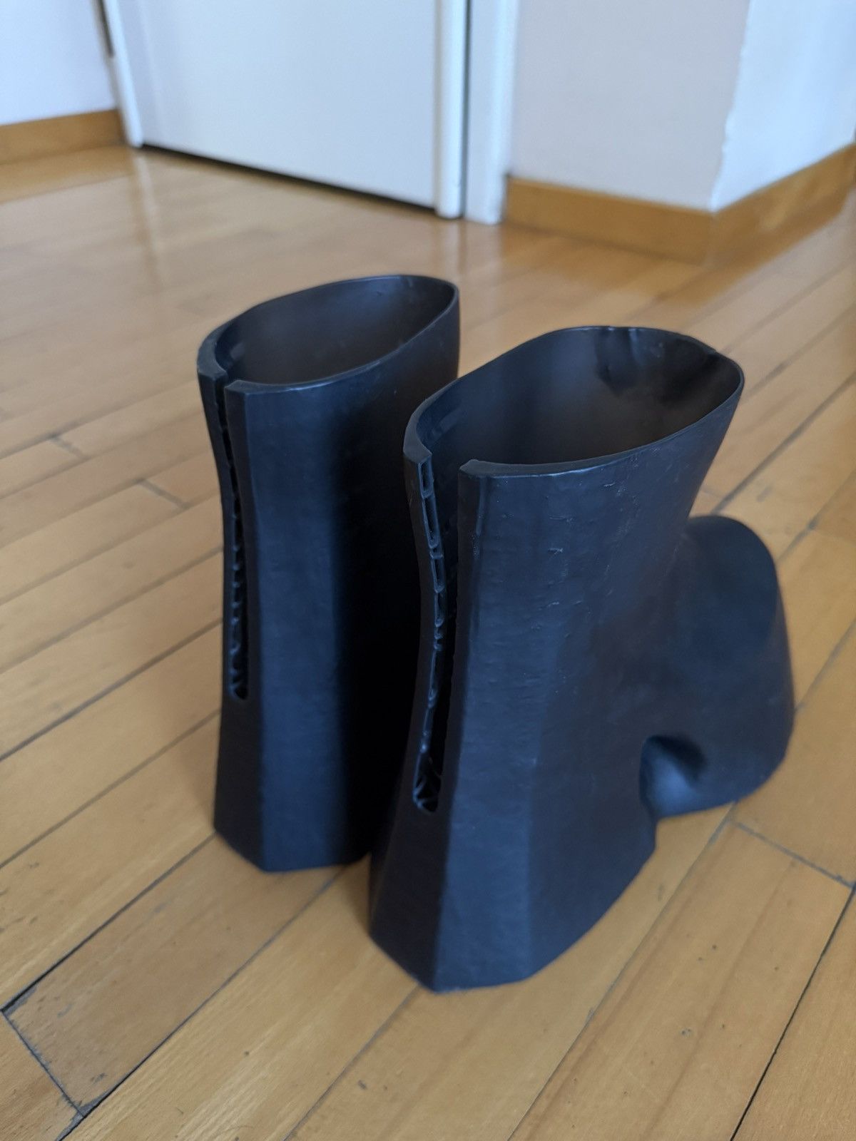 HELIOT EMIL SCRY BOOTS PROTOTYPE