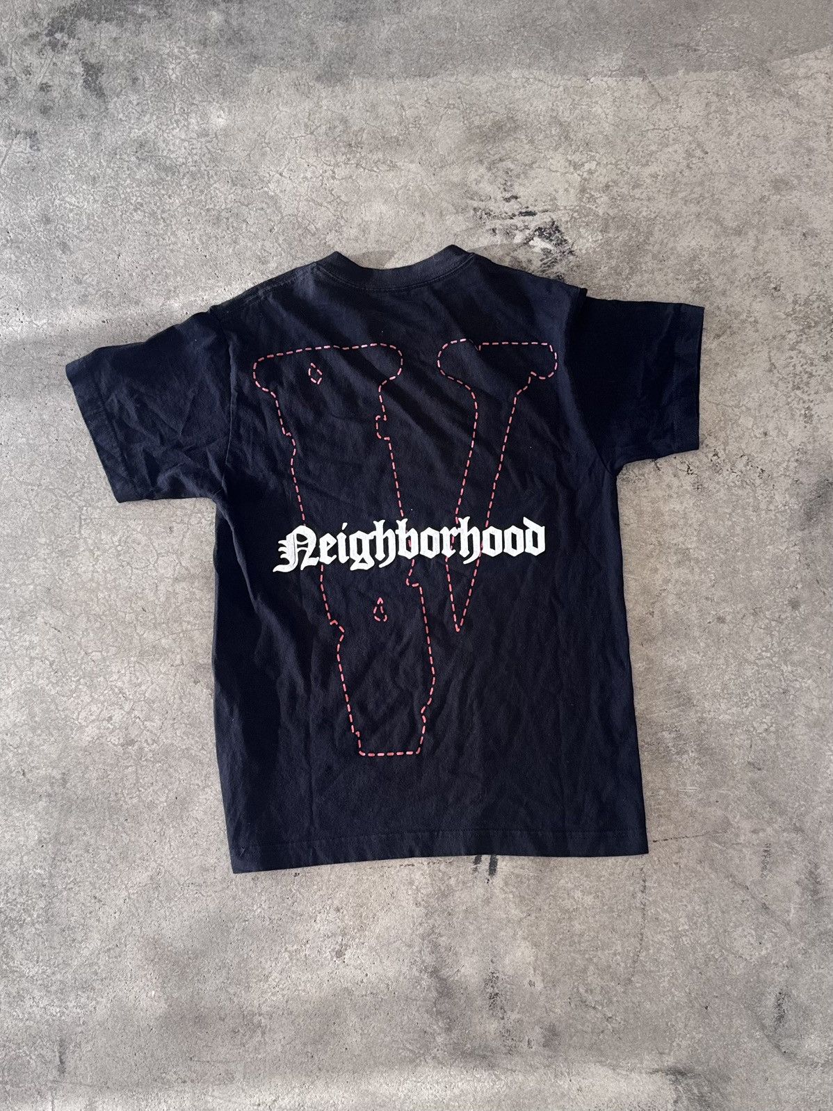 Vlone Vlone neighborhood skull tshirt Size US S / EU 44-46 / 1 - 1 Thumbnail