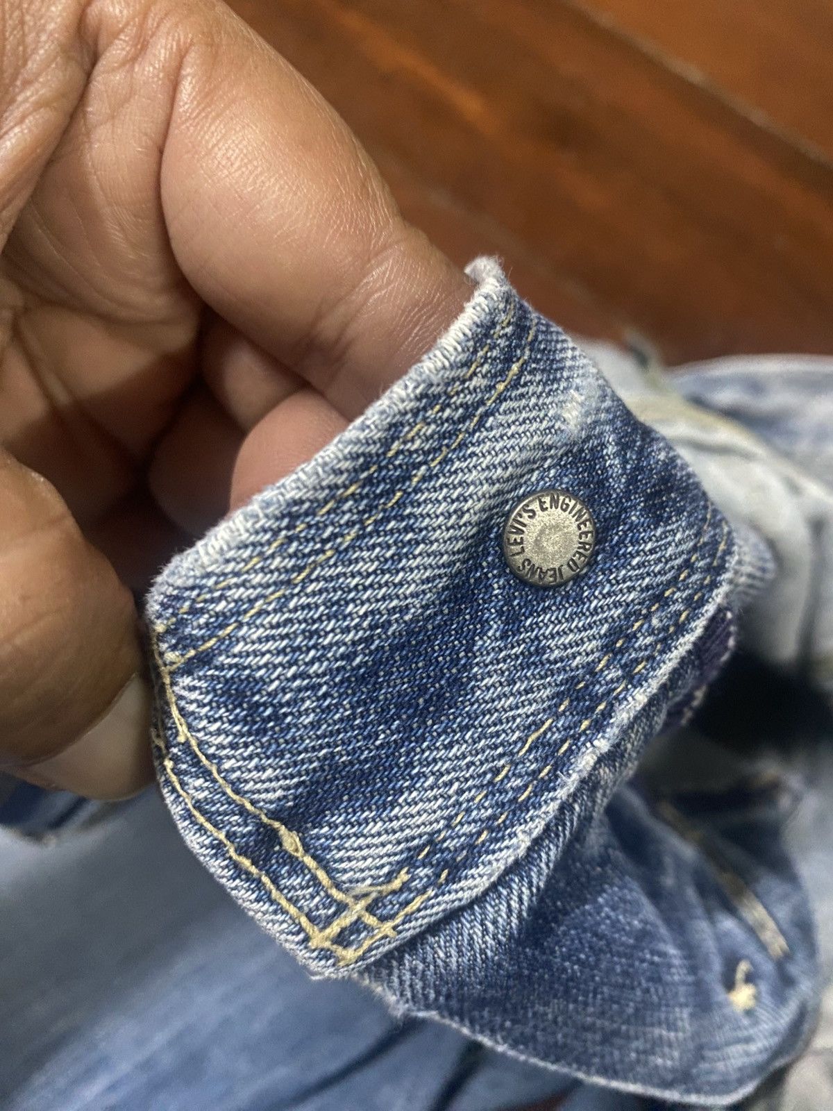 Levi's Vintage Clothing Levis Engineered 1999 mud wash flare Faded Baggy Jeans Size US 35 - 19 Thumbnail