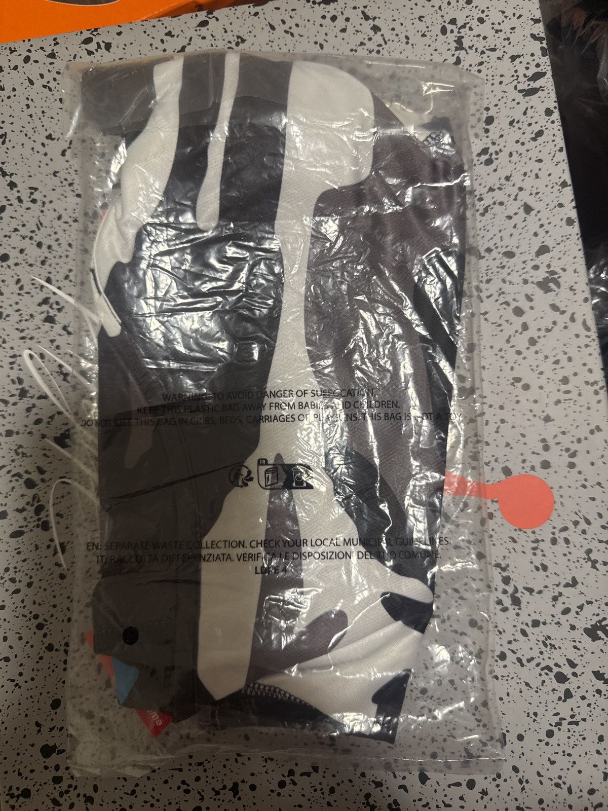 Futura × Supreme Supreme Futura balaclava Size ONE SIZE - 3 Thumbnail