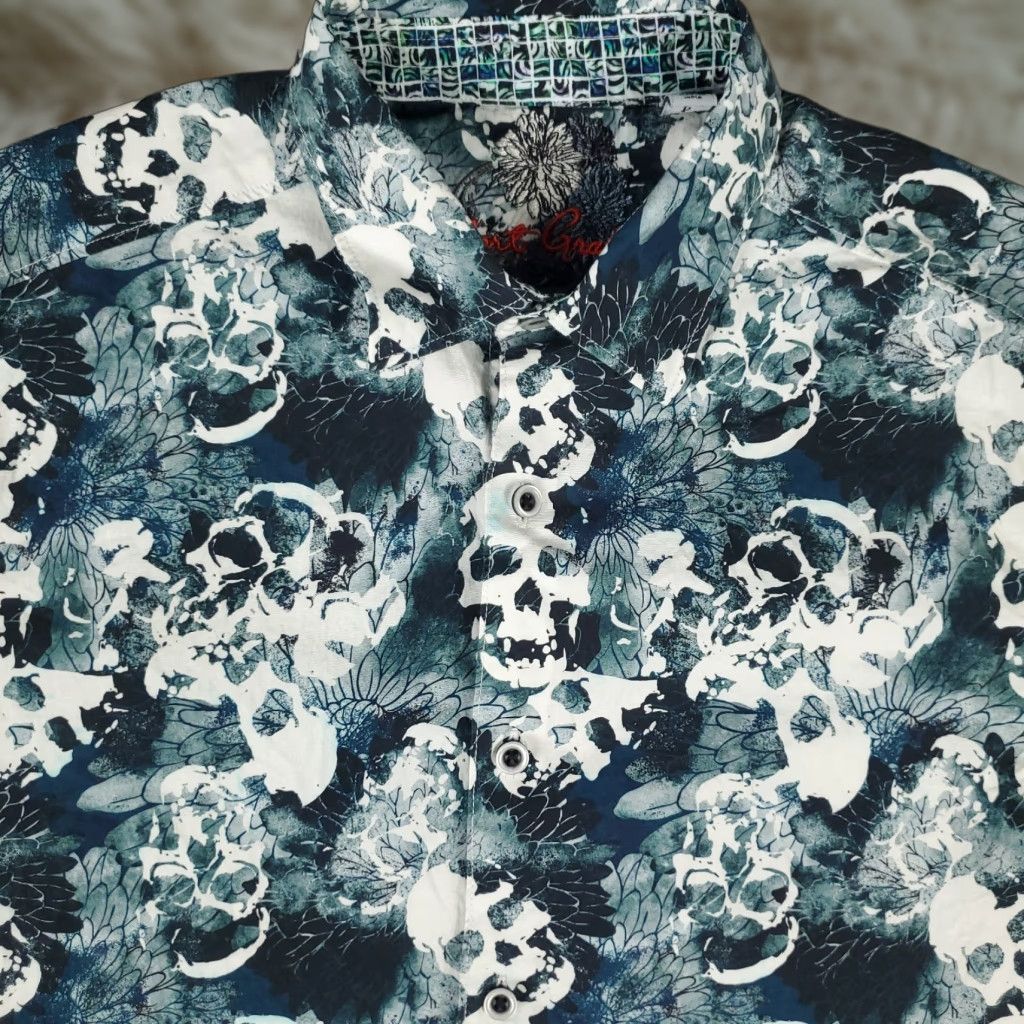 Robert Graham Robert Graham Shirt Mens Small Blue Skull All Over Print Floral Short Sleeve Shirt Size US S / EU 44-46 / 1 - 1 Thumbnail