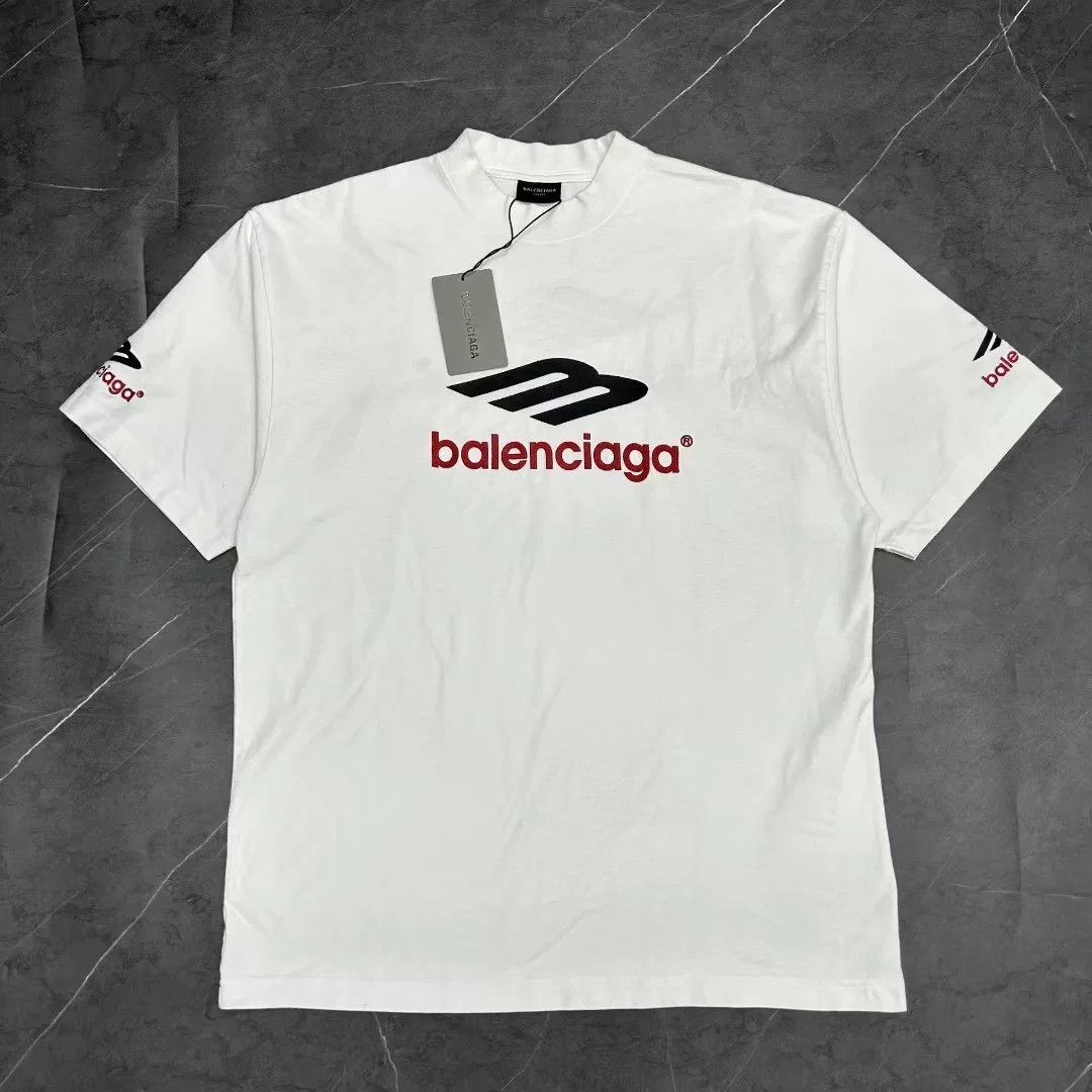 Balenciaga Balenciaga T-Shirt S Men Size US S / EU 44-46 / 1 - 1 Thumbnail