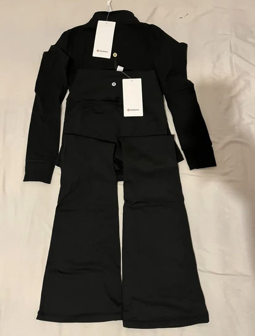 Lululemon Black Lulumelon jacket and leggings Size 27" / US 4 / IT 40 - 2 Thumbnail