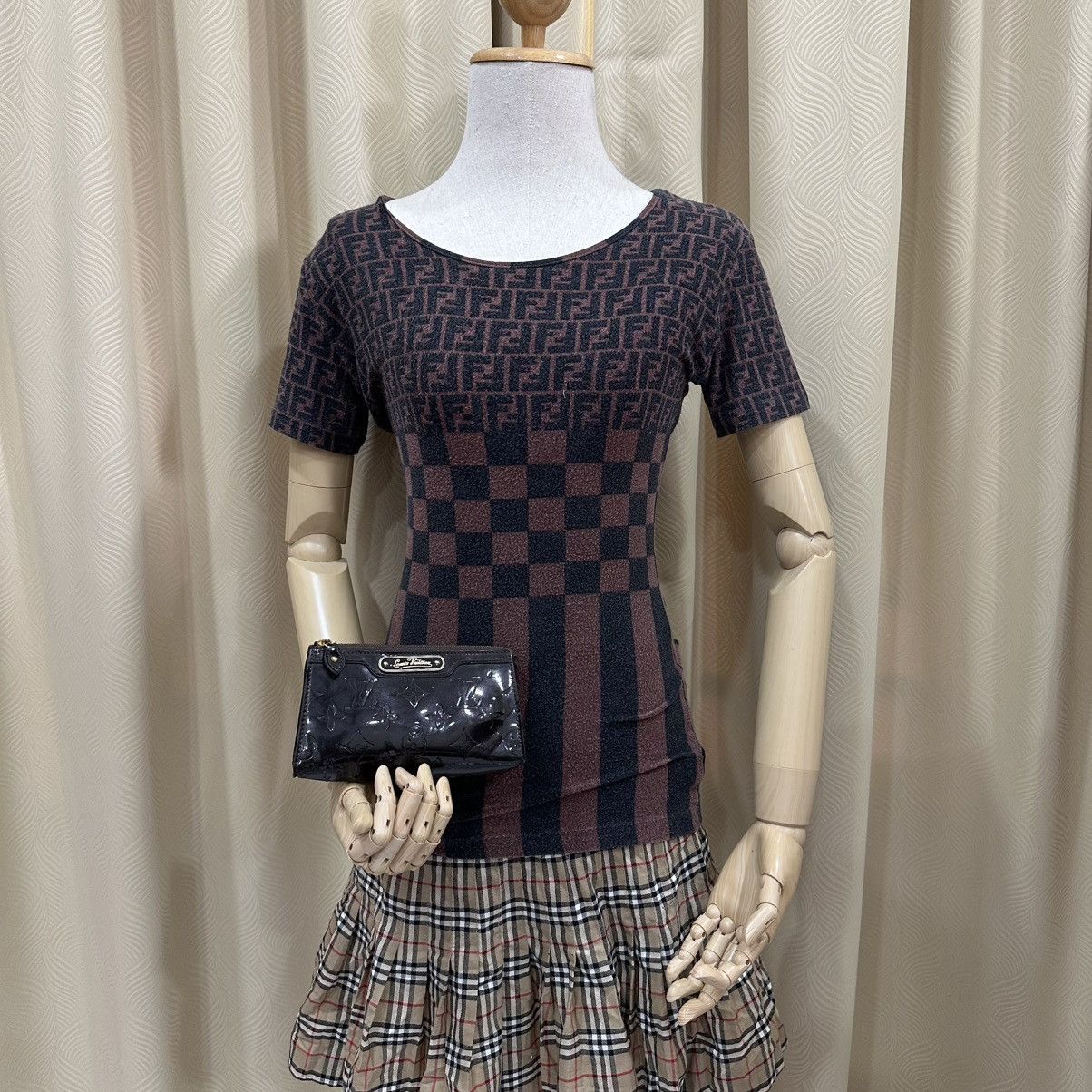 Louis Vuitton LOUIS VUITTON AMARANTE MONOGRAM VERNIS TROUSSE COSMETIC BAG Size ONE SIZE - 1 Thumbnail