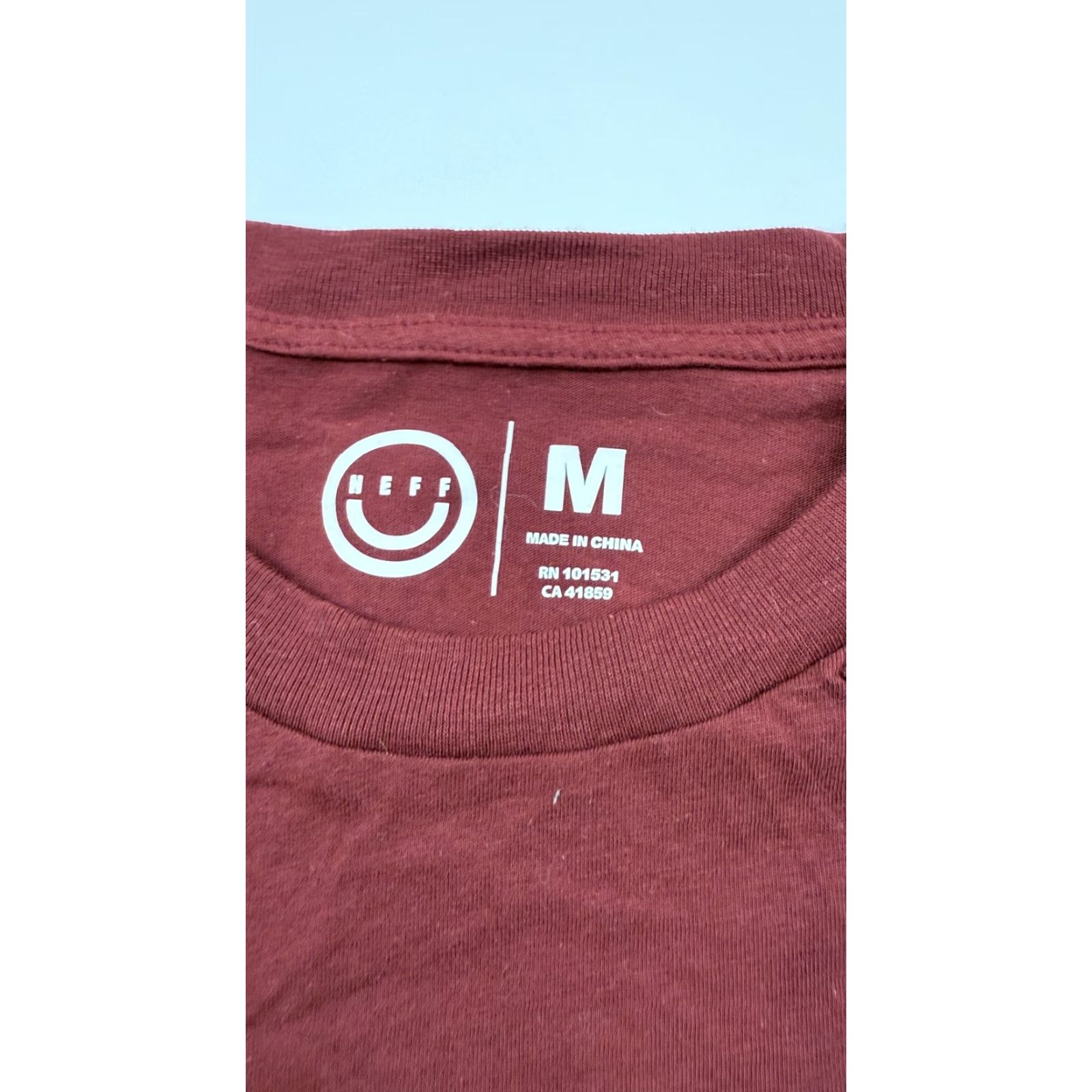 Vintage Neff Shirt Mens M Maroon Little Slice Of Heaven Graphic Tee T-Shirt Skater Size US M / EU 48-50 / 2 - 3 Thumbnail
