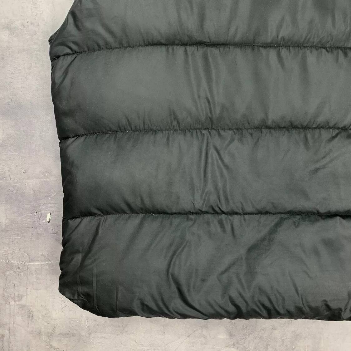 Other Vintage The North Face Puffer Vest 700 Black Size US L / EU 52-54 / 3 - 14 Thumbnail