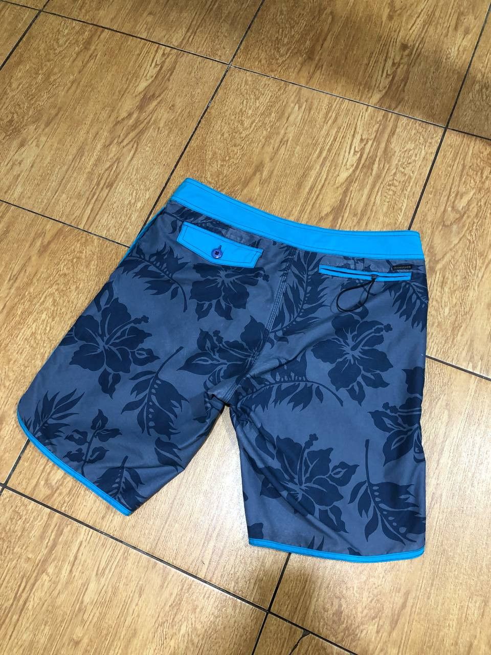 Quiksilver Vintage Quiksilver Streetwear Shorts Size US 36 / EU 52 - 17 Thumbnail
