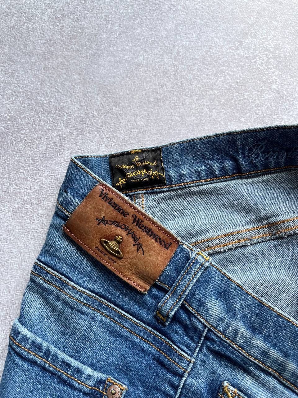 Vintage × Vivienne Westwood Vintage Vivienne Westwood Saturn Orb Logo Jeans 30 Size US 30 / EU 46 - 9 Thumbnail