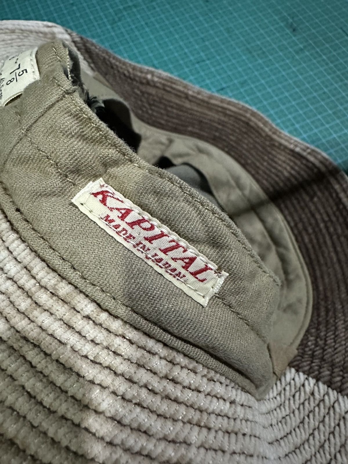 Kapital Kapital Colorblock Patchwork Bucket hats Size ONE SIZE - 13 Thumbnail
