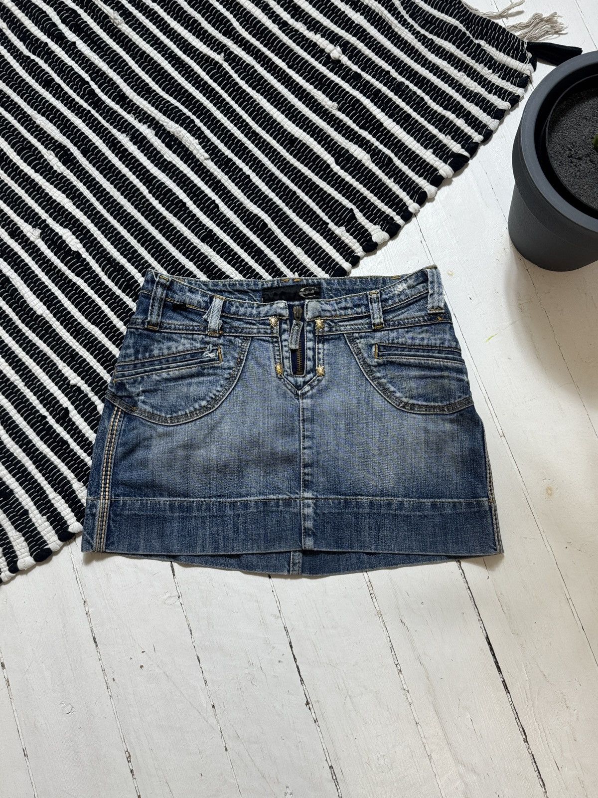 VINTAGE JUST CAVALLI 2000s MINI DENIM SKIRT