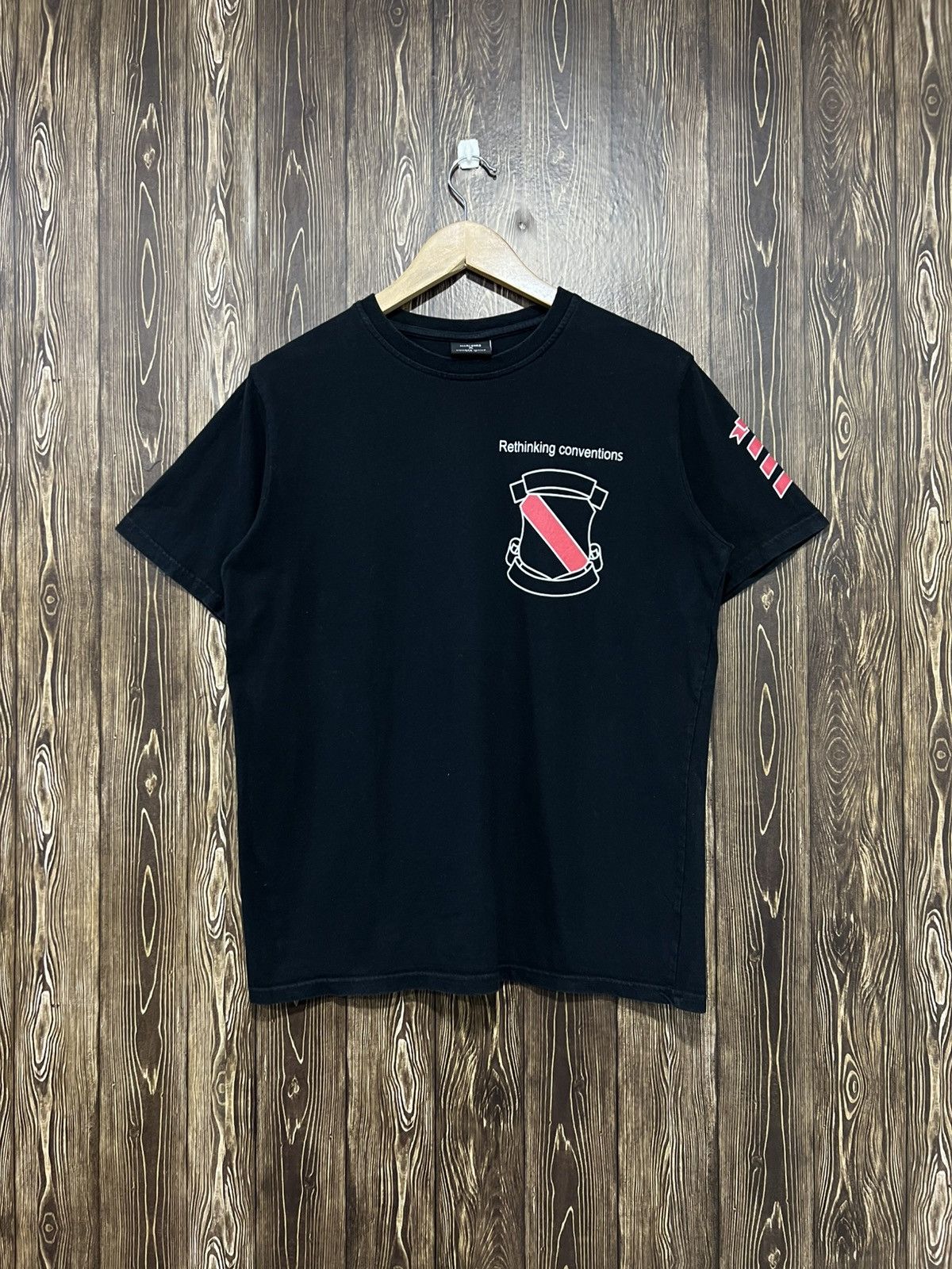 Marlboro × Number (N)ine × Vintage Number Nine x Marlboro ‘Rethinking Conventions’ Shield Tshirt Size US M / EU 48-50 / 2 - 1 Thumbnail