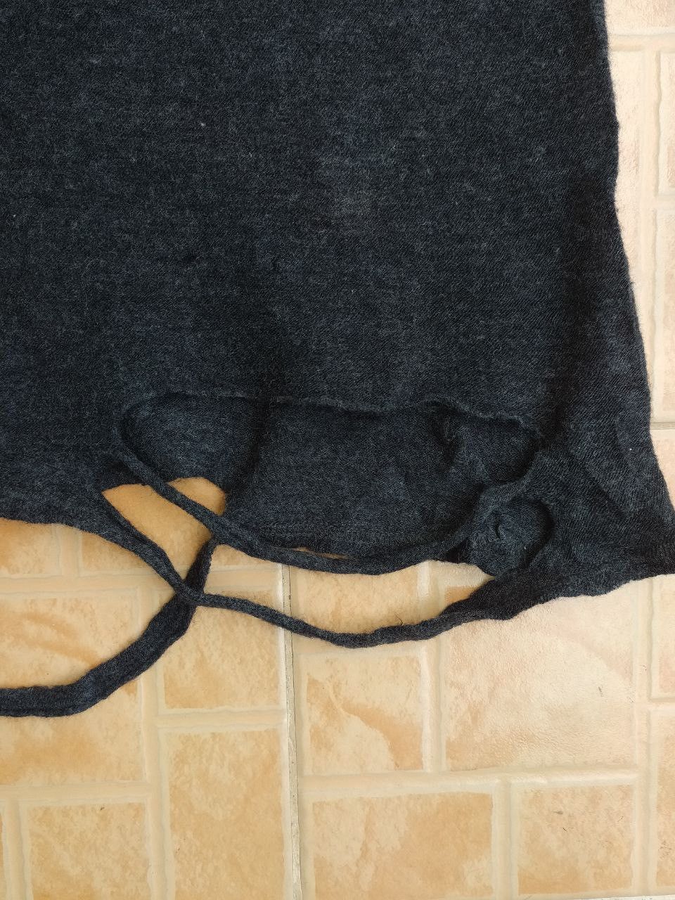 Maison MIHARA YASUHIRO MIHARA YASUHIRO DISTRESSED SWEATER SIZE S Size US XS / EU 42 / 0 - 3 Thumbnail