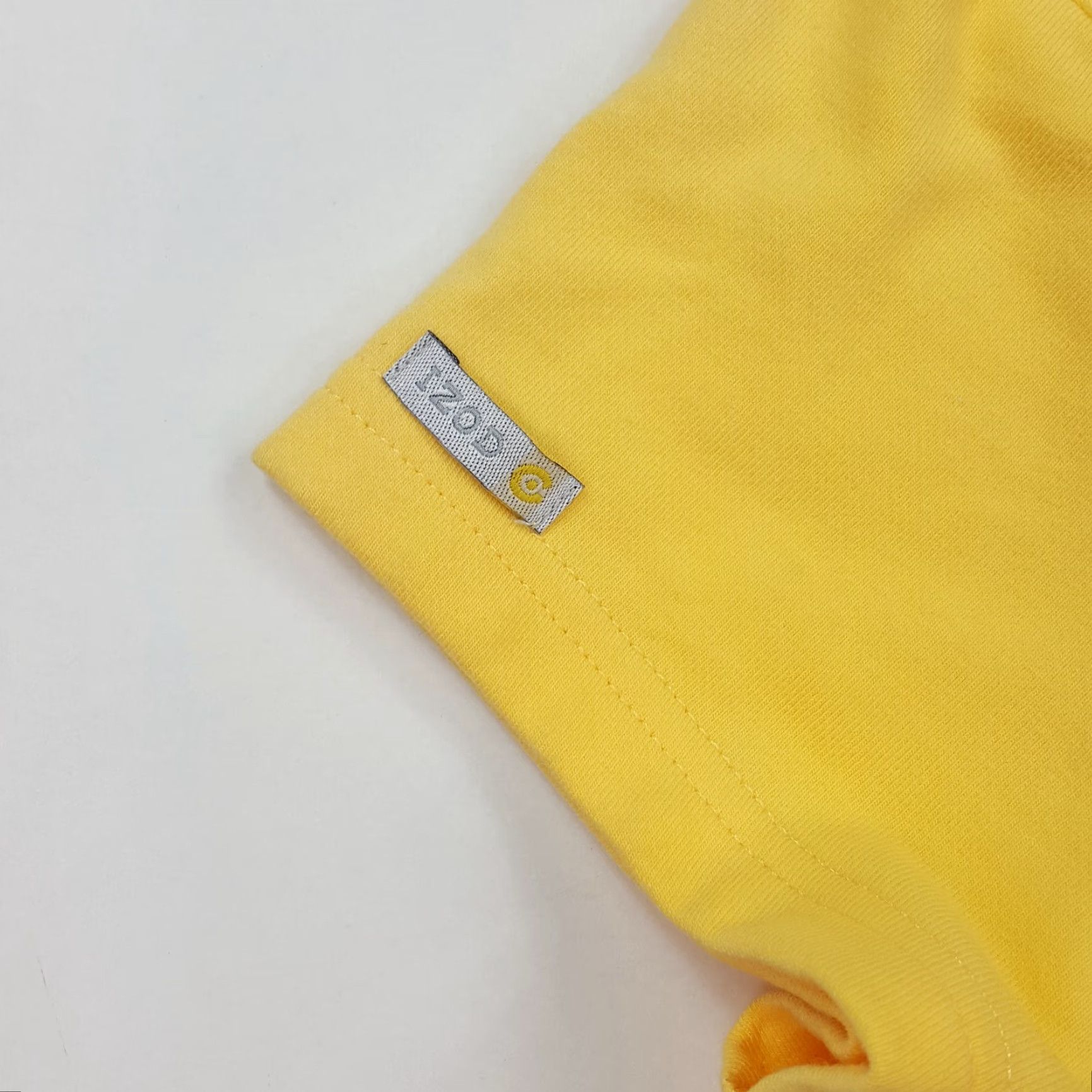 Izod VINTAGE IZOD G-Flex Yellow Short Sleeve Women's Size Small T Shirt Top Golf Size S / US 4 / IT 40 - 3 Thumbnail