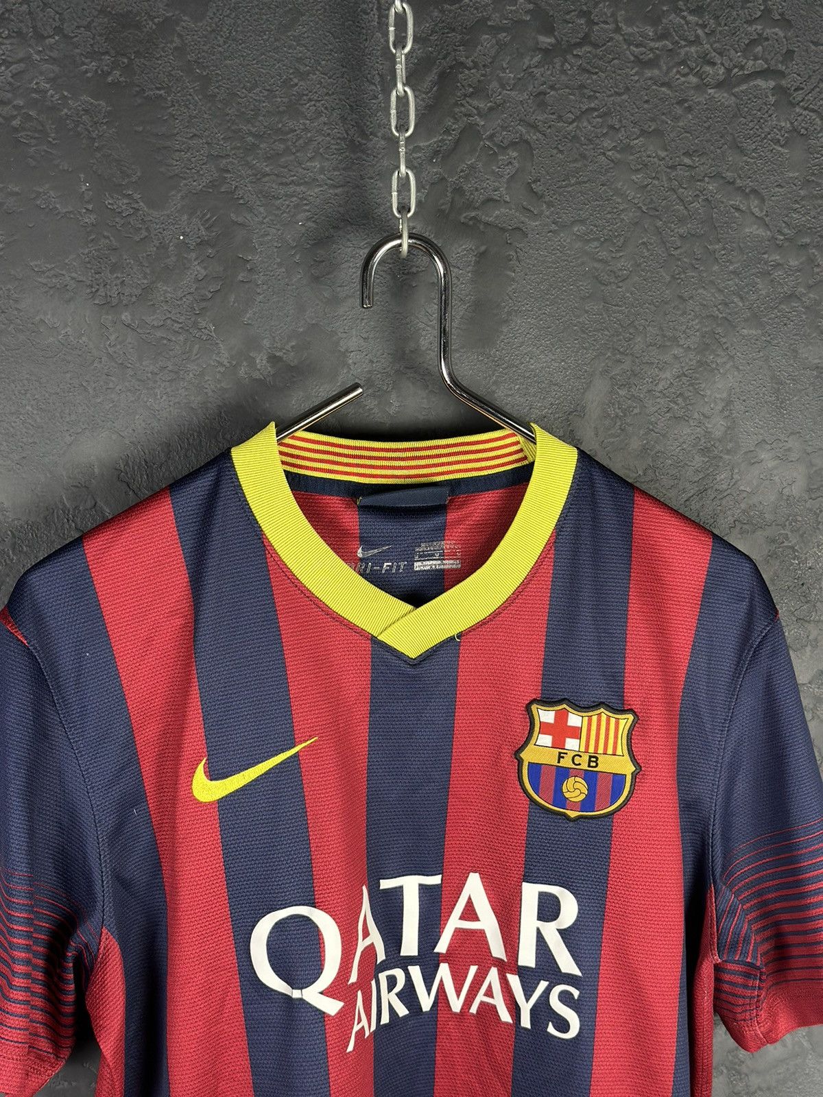 Vintage FC BARCELONA Football Shirt Jersey 2013-2014 Home Size US M / EU 48-50 / 2 - 2 Thumbnail