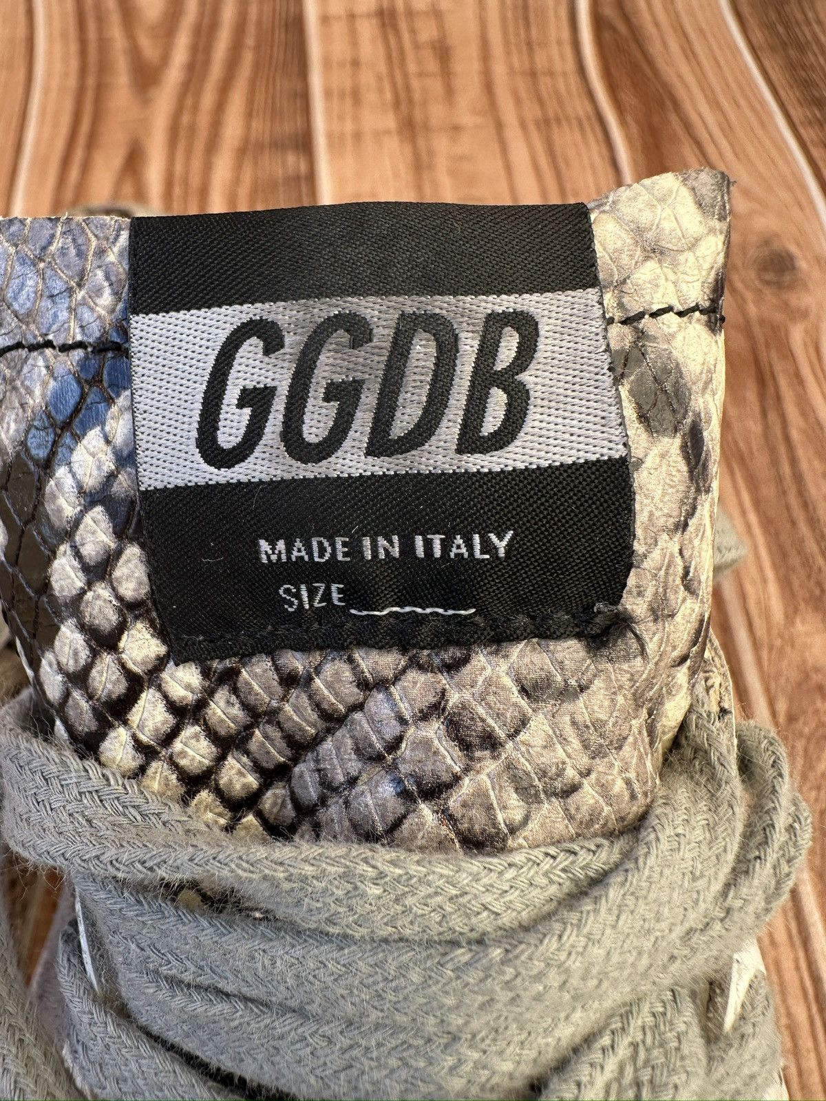 Golden Goose Golden Goose Snake Print Leather Lowtop Sneaks. Size US 7 / EU 40 - 16 Thumbnail