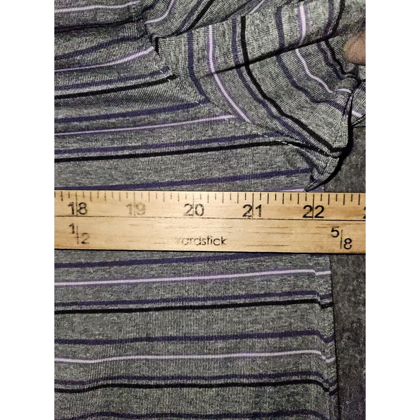 Cutter & Buck Cutter & Buck Polo Shirt Men's Large Striped DryTec Gray Embroidered Logo 2014 Pinehurst Shirt Sports Preppy Casual Mens Size US L / EU 52-54 / 3 - 3 Thumbnail