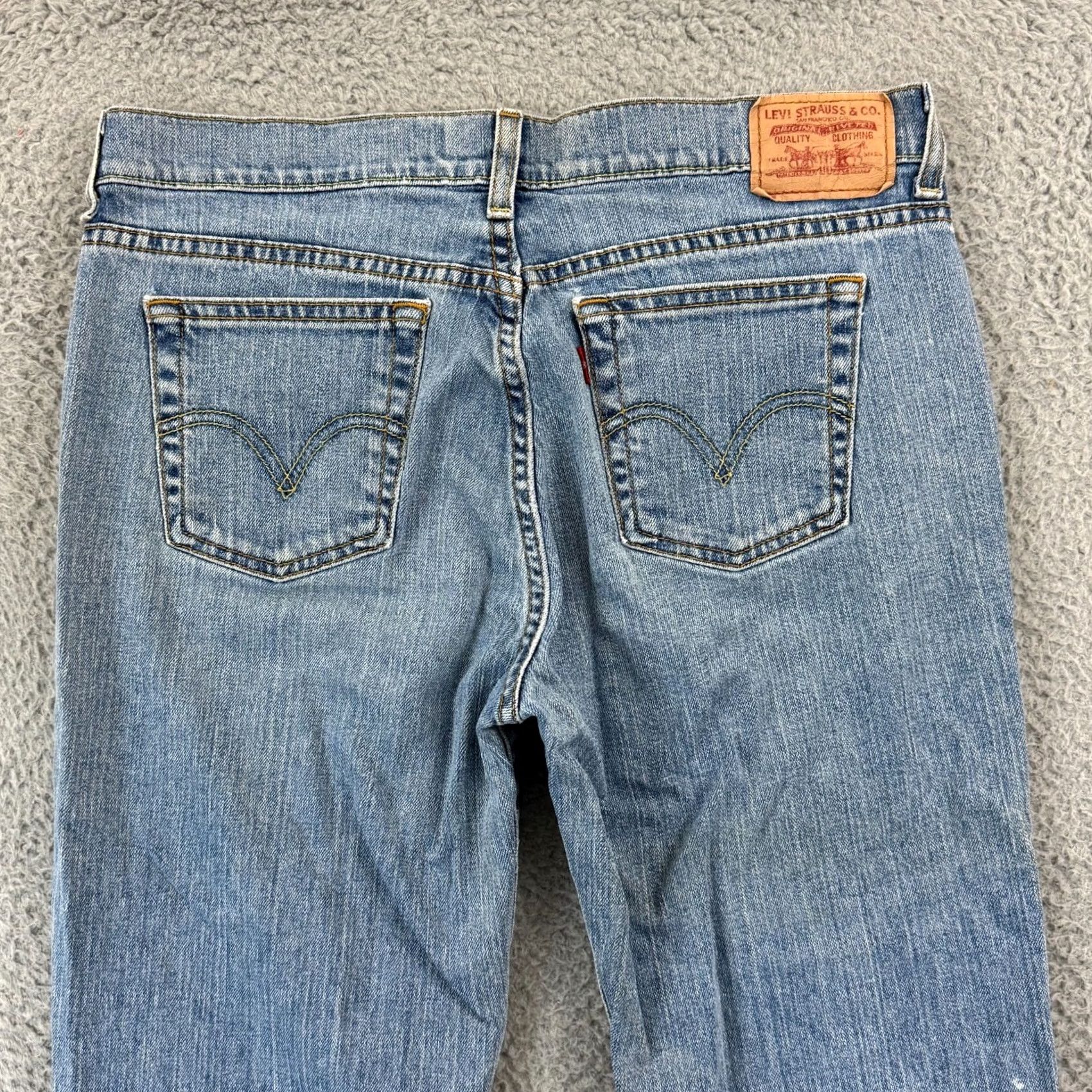 Levi's VTG Levi's 505 Jeans Womens 10M Blue Button Mid Rise 32x30 Straight Leg Denim Y2K Size 32" / US 10 / IT 46 - 5 Thumbnail