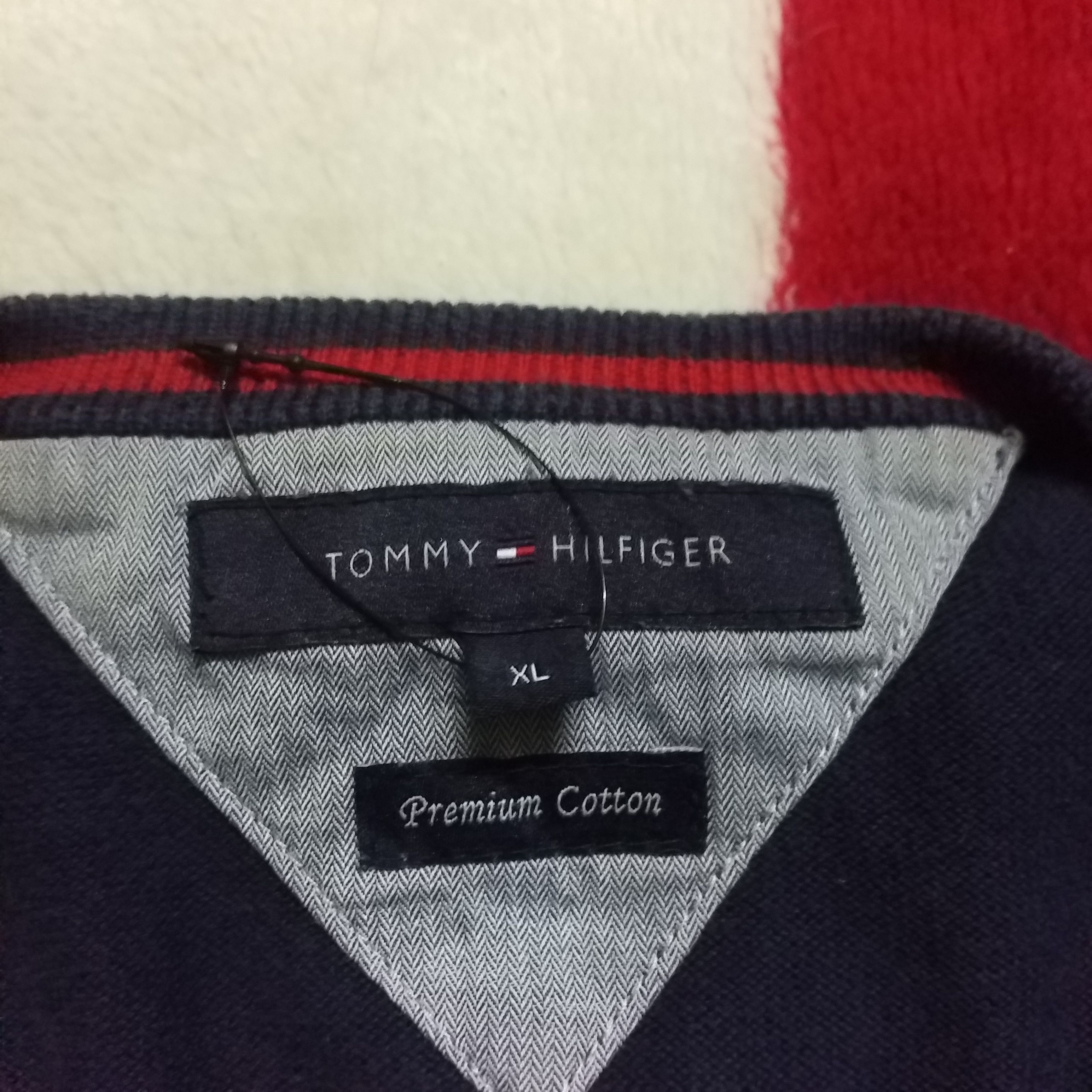 Tommy Hilfiger TOMMY HILFIGER PLAIN BLUE Size US XL / EU 56 / 4 - 2 Thumbnail