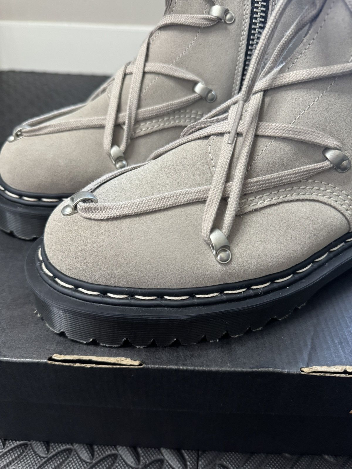 Dr. Martens × Rick Owens 1460 Bex Sole Taupe Size US 9 / EU 42 - 2 Thumbnail