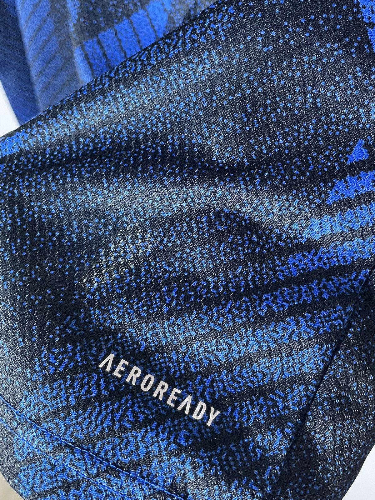 Adidas Manchester United 2021/22 Third Y2k Blokecore Football Shirt Size US XXL / EU 58 / 5 - 7 Thumbnail