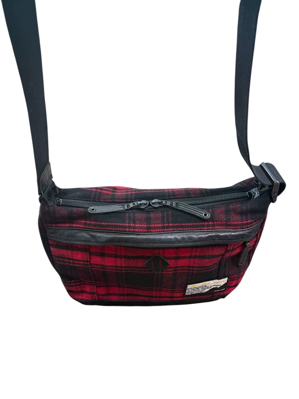 MasterPiece RARE MASTERPIECE PLAID WOOL MASSENGER BAG Size ONE SIZE - 7 Thumbnail